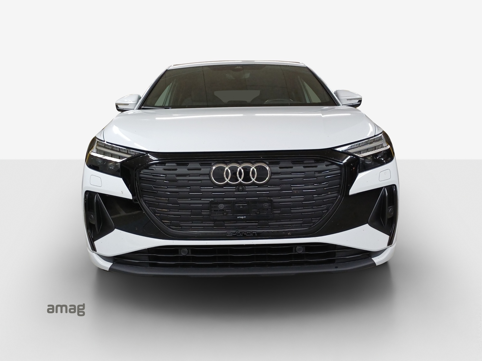 AUDI Q4 Sportback e-tron 50 quattro-image-6