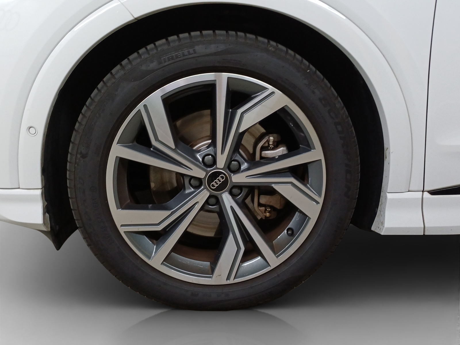 AUDI Q4 Sportback e-tron 50 quattro-image-15