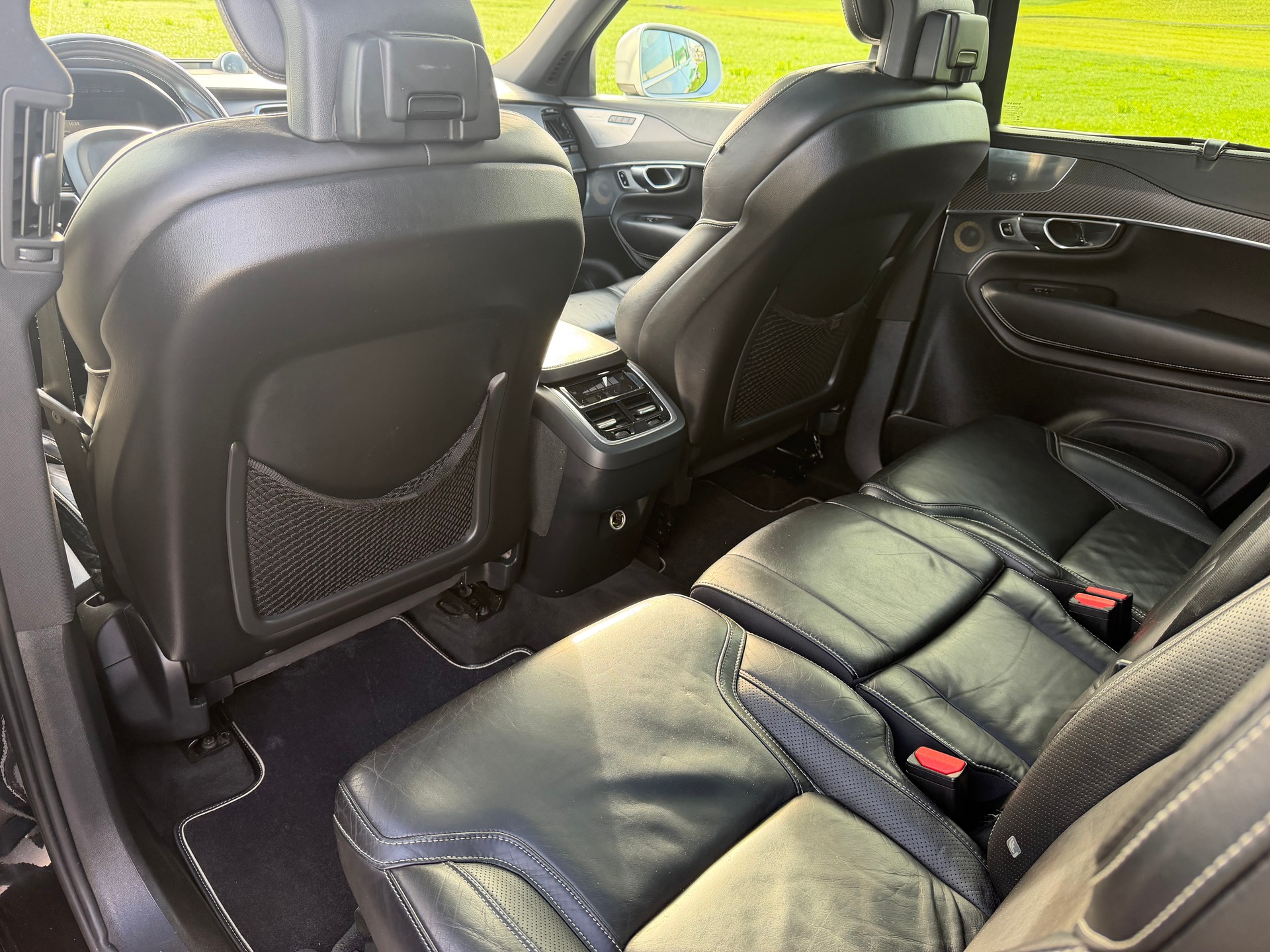 VOLVO XC90 T6 AWD R-Design Geartronic-image-13