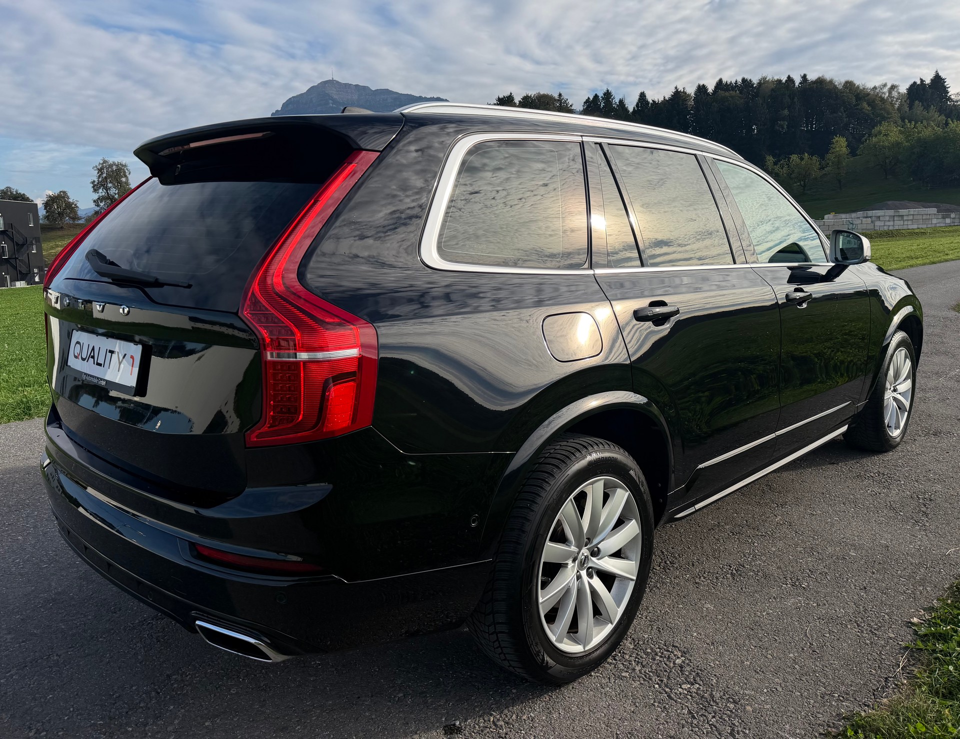 VOLVO XC90 T6 AWD R-Design Geartronic-image-6