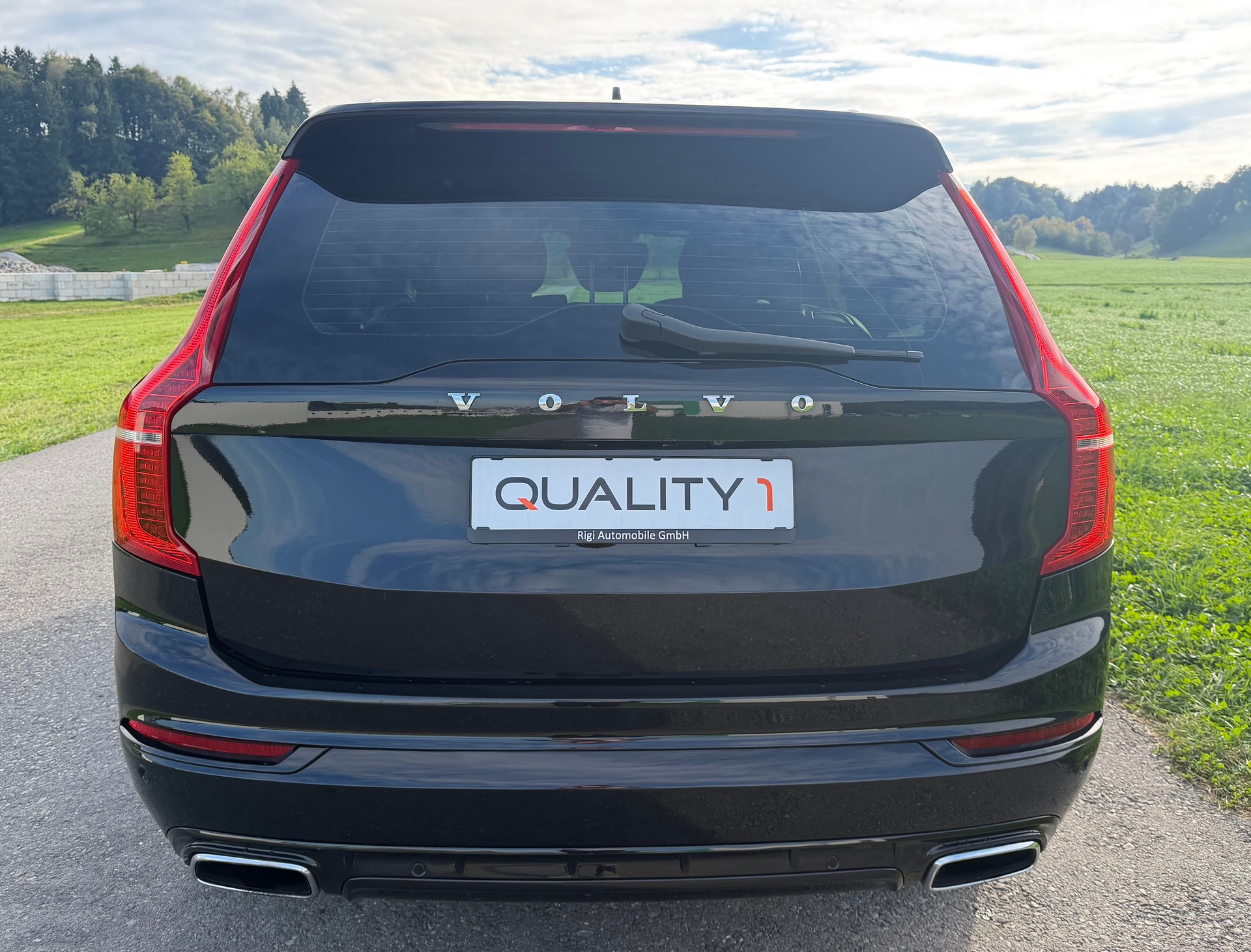VOLVO XC90 T6 AWD R-Design Geartronic-image-5