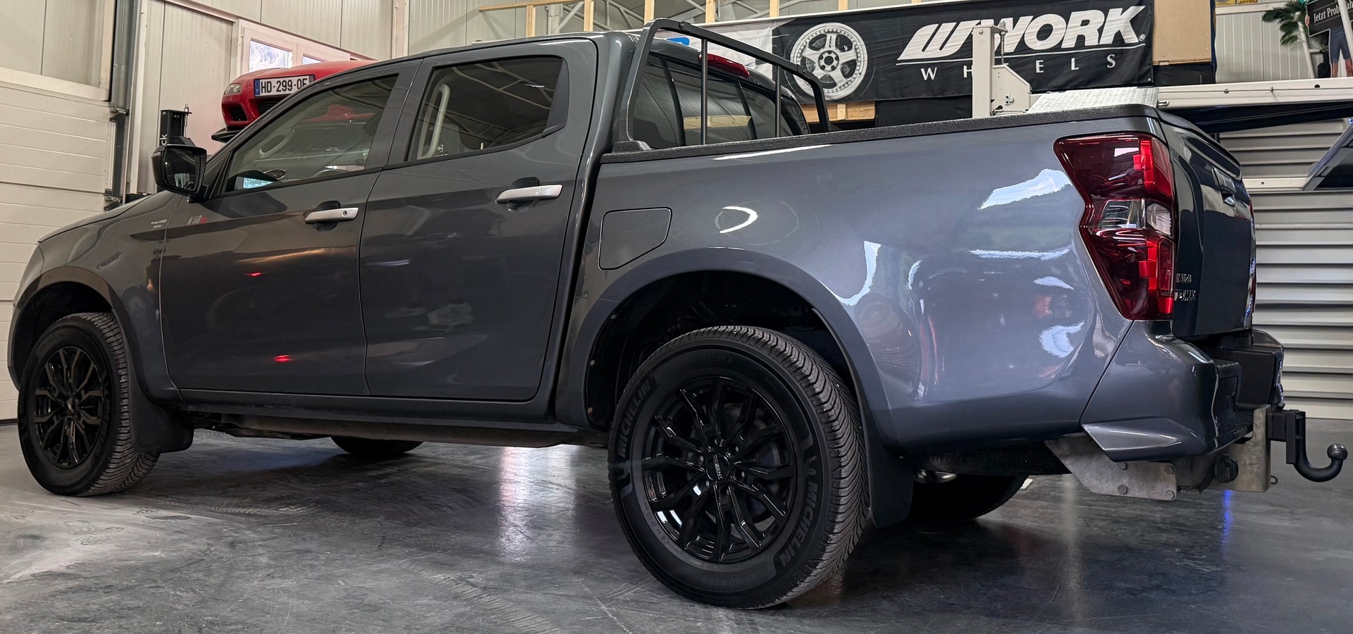 ISUZU D-MAX 1.9 CrewCab N60B 4x4 AT-image-4