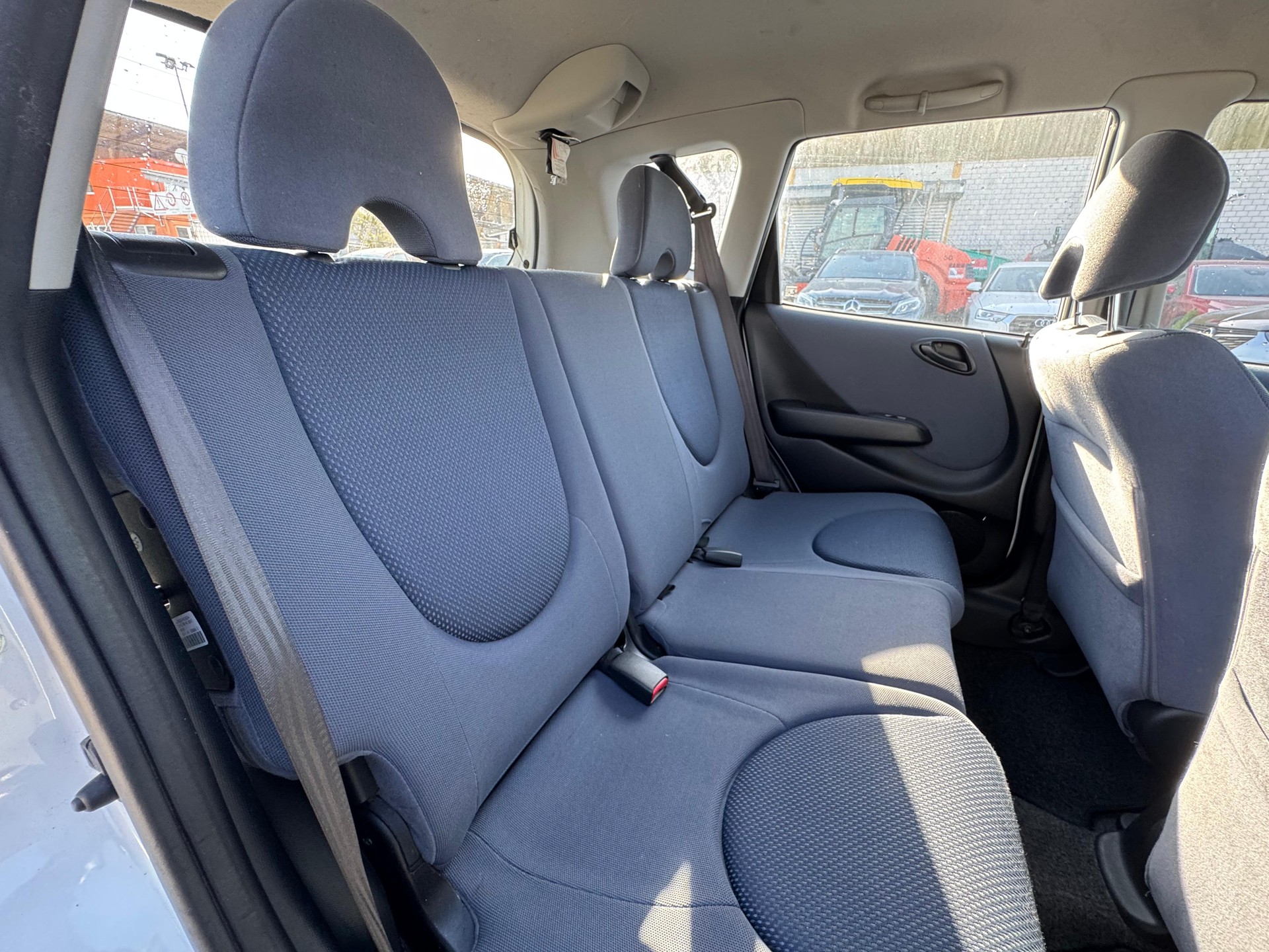 HONDA Jazz 1.4i ES-image-9