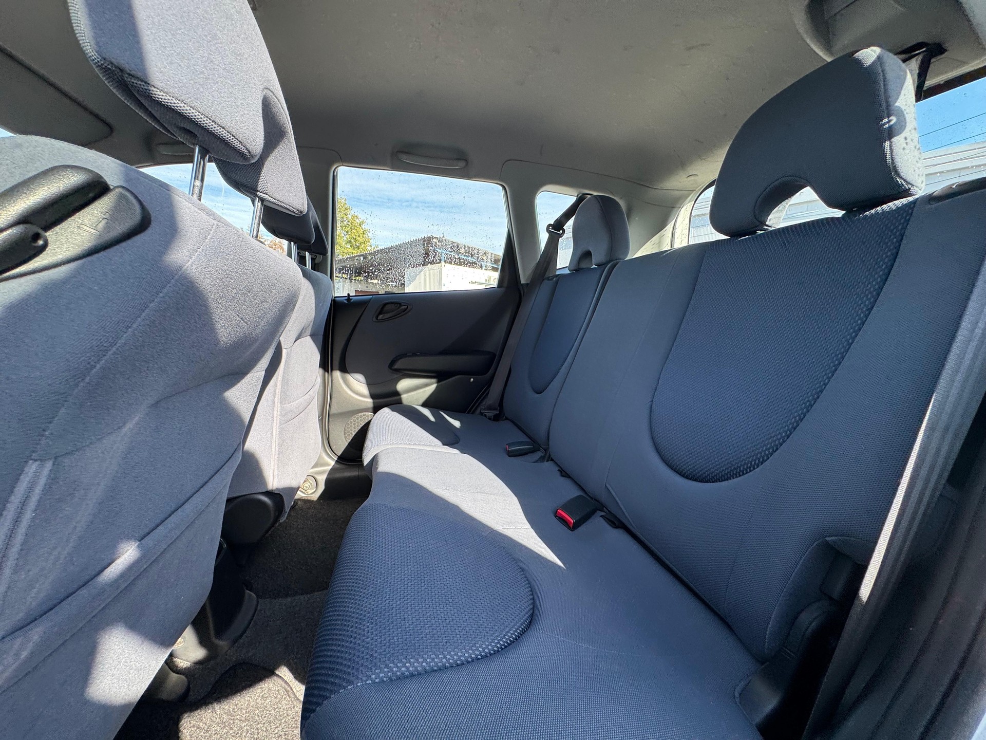 HONDA Jazz 1.4i ES-image-10