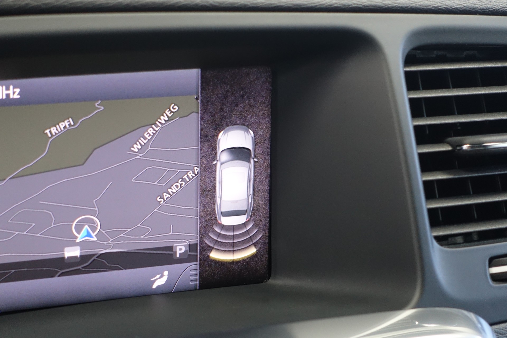 VOLVO S60 2.0 D4 R-Design S/S-image-27