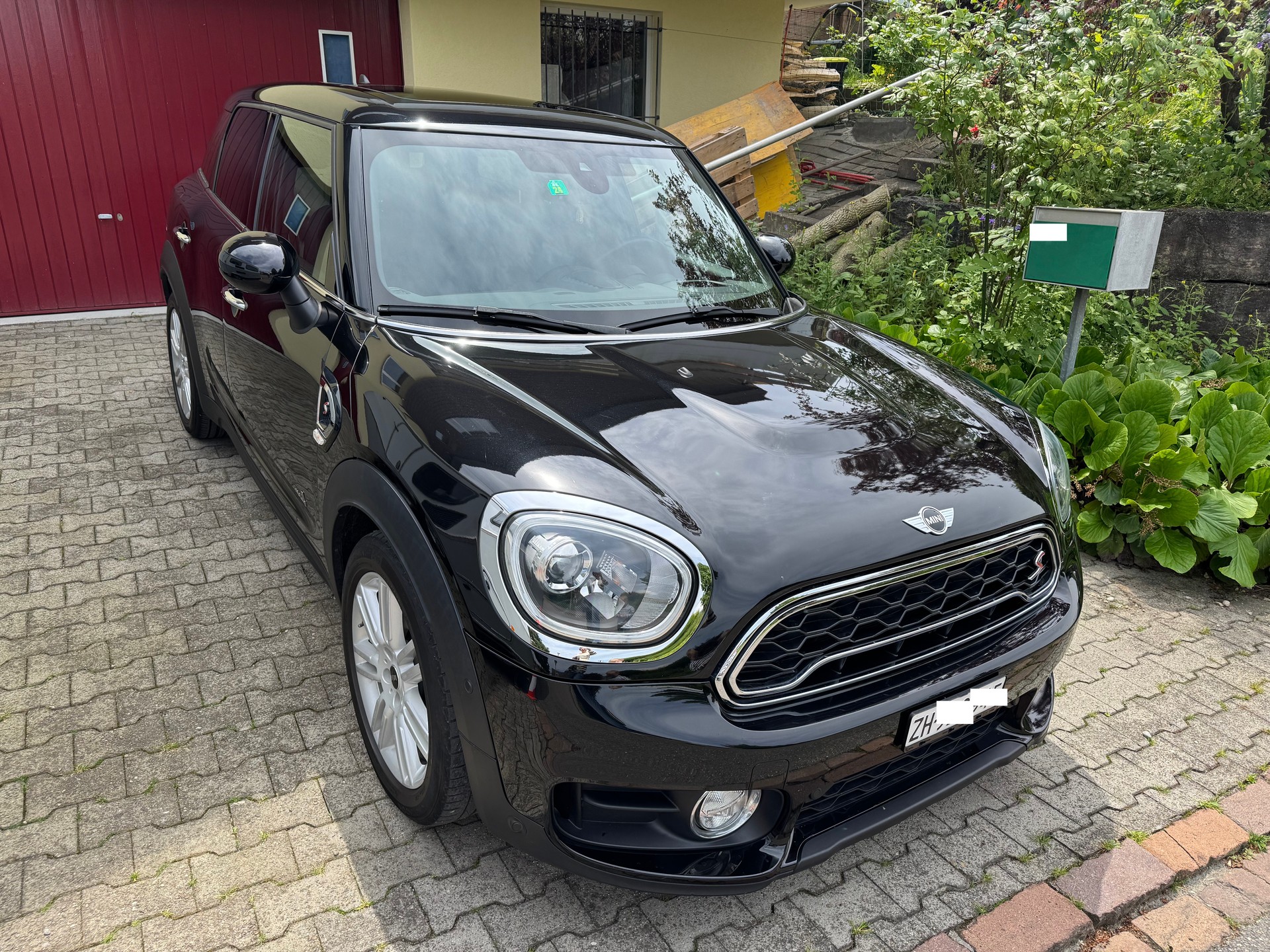MINI 2.0i Cooper S ALL4-image-0