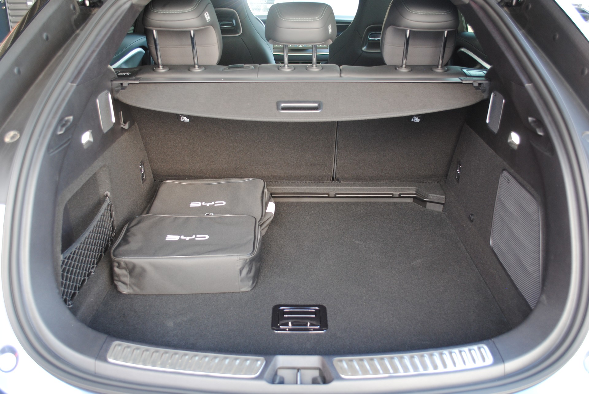 BYD Sealion 7 91,3 kWh Excellence AWD-image-19