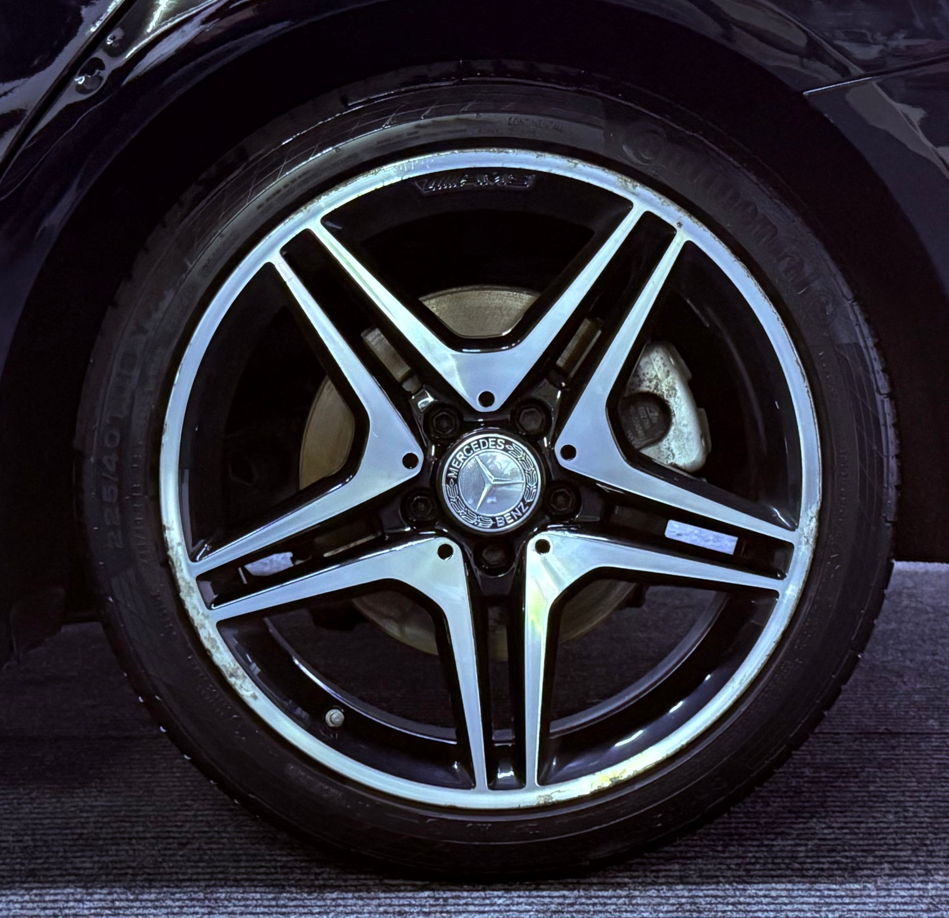 MERCEDES-BENZ CLA 200 AMG Line-image-10