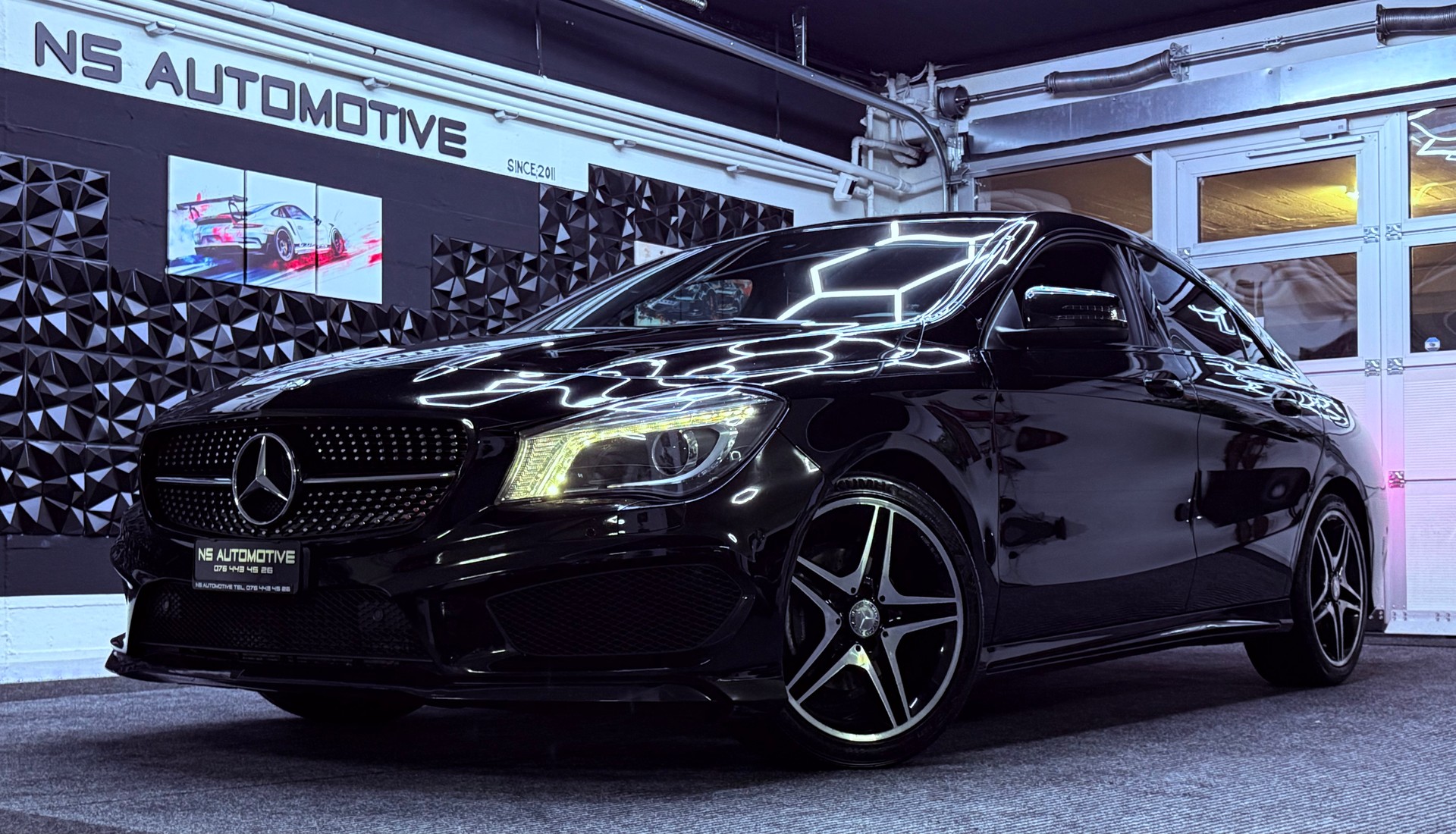 MERCEDES-BENZ CLA 200 AMG Line-image-6
