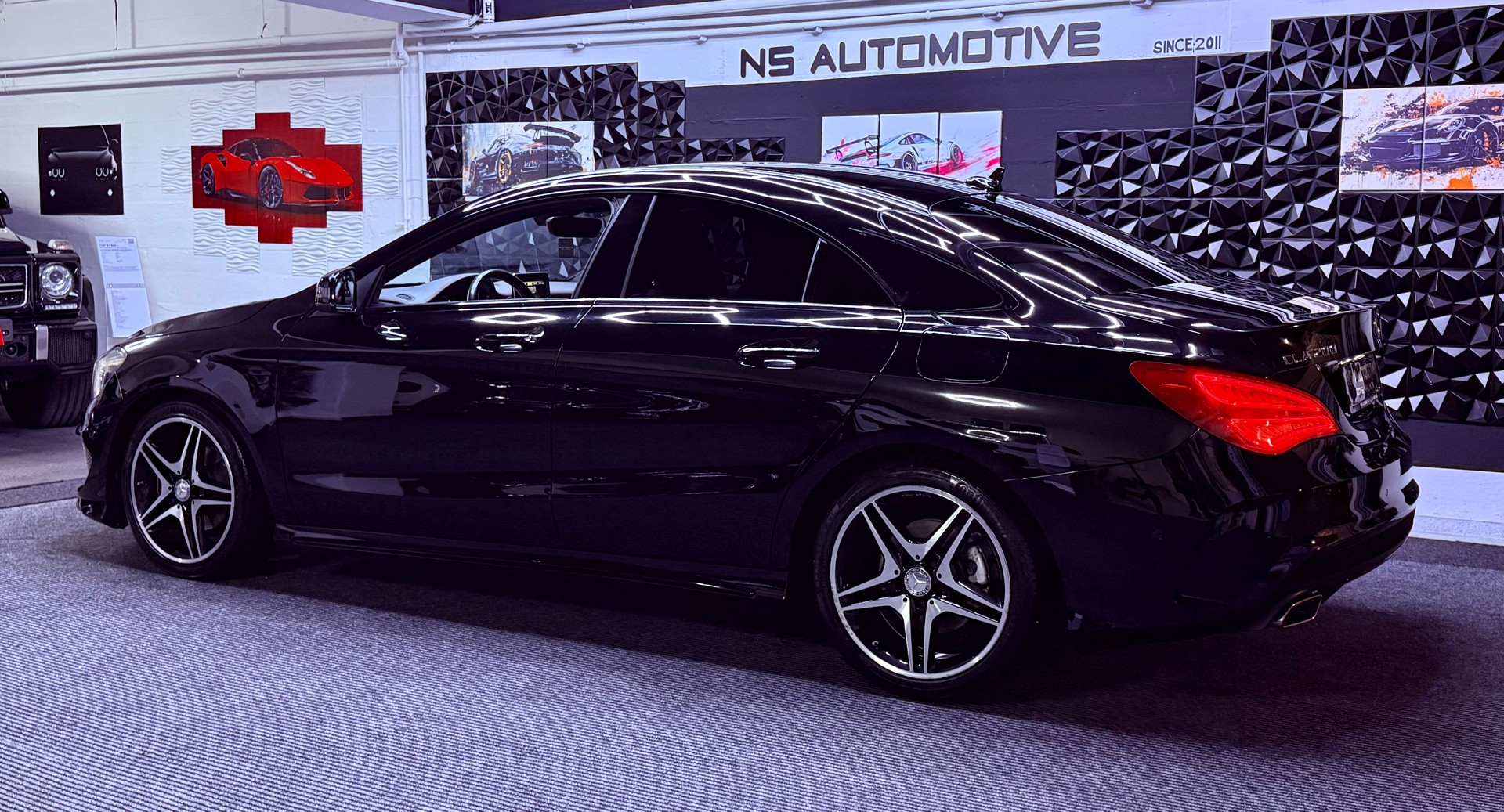 MERCEDES-BENZ CLA 200 AMG Line-image-5