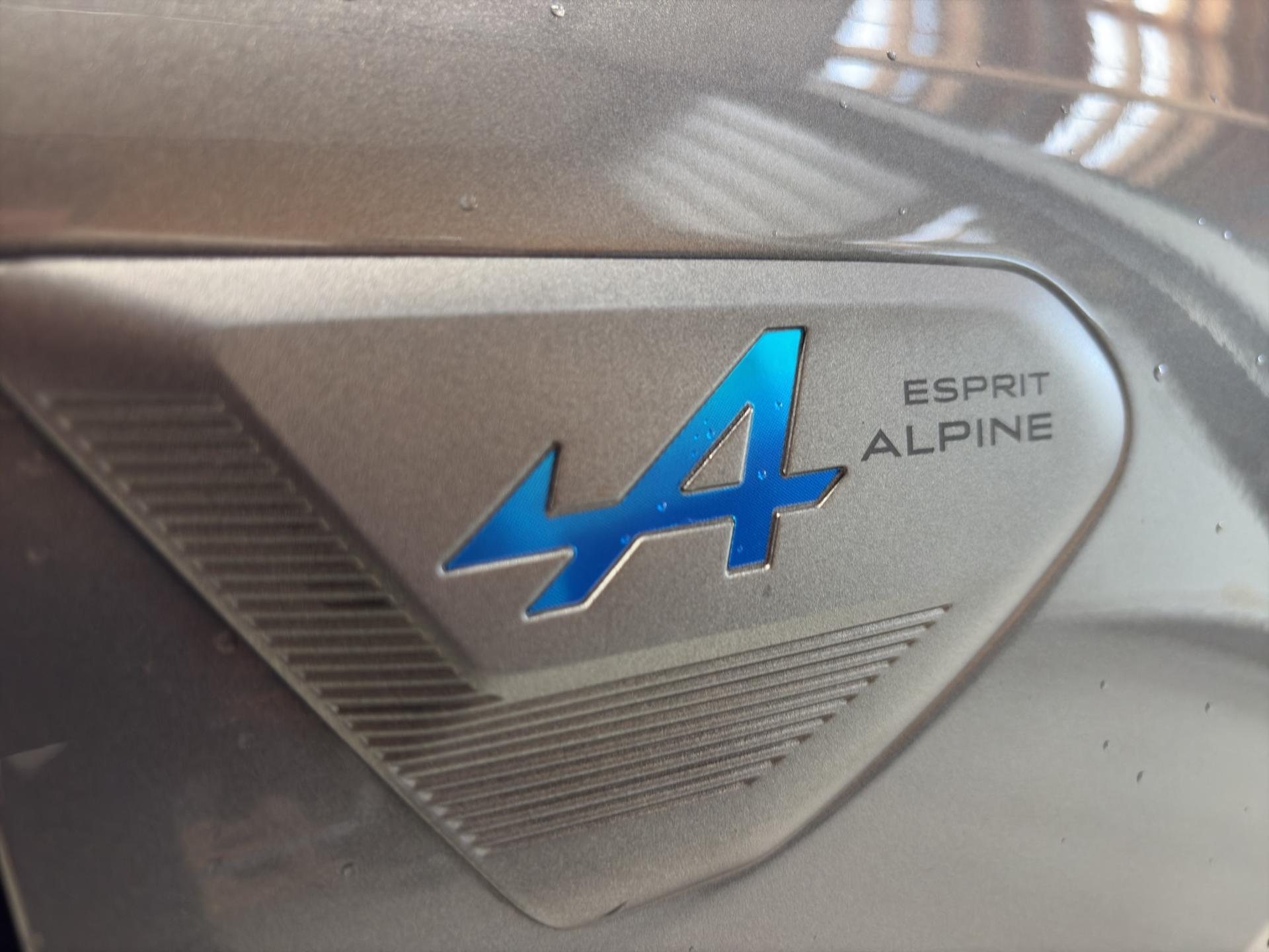 RENAULT Clio 1.6 E-Tech Esprit Alpine-image-19