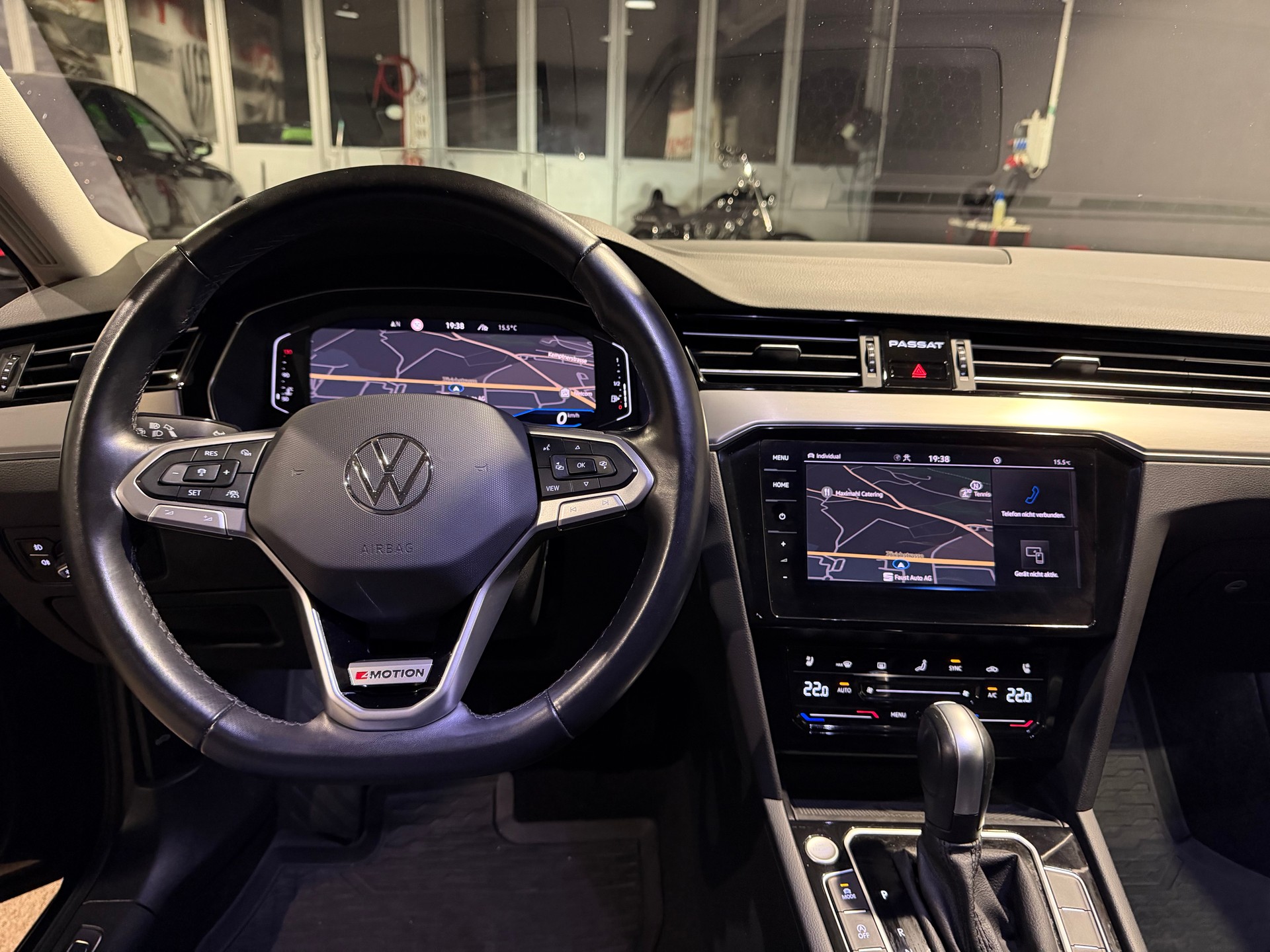 VW Passat 2.0 TDI BMT Business 4Motion DSG-image-15
