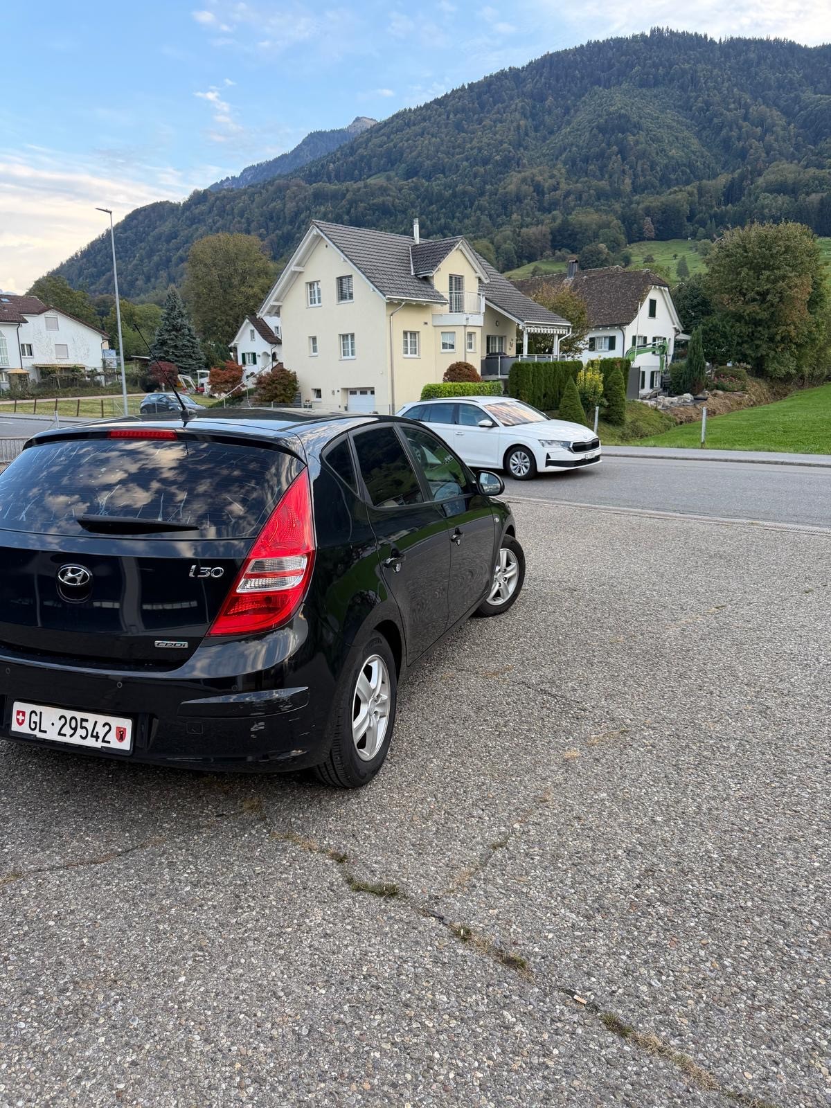 HYUNDAI i30 1.6 CRDi Style-image-4
