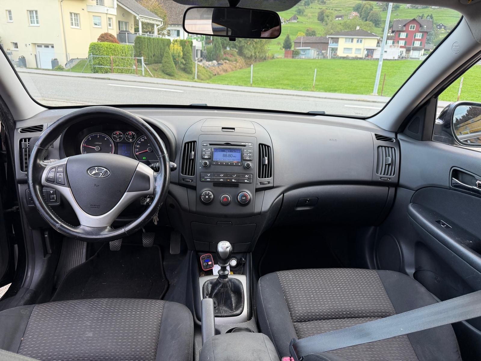HYUNDAI i30 1.6 CRDi Style-image-7