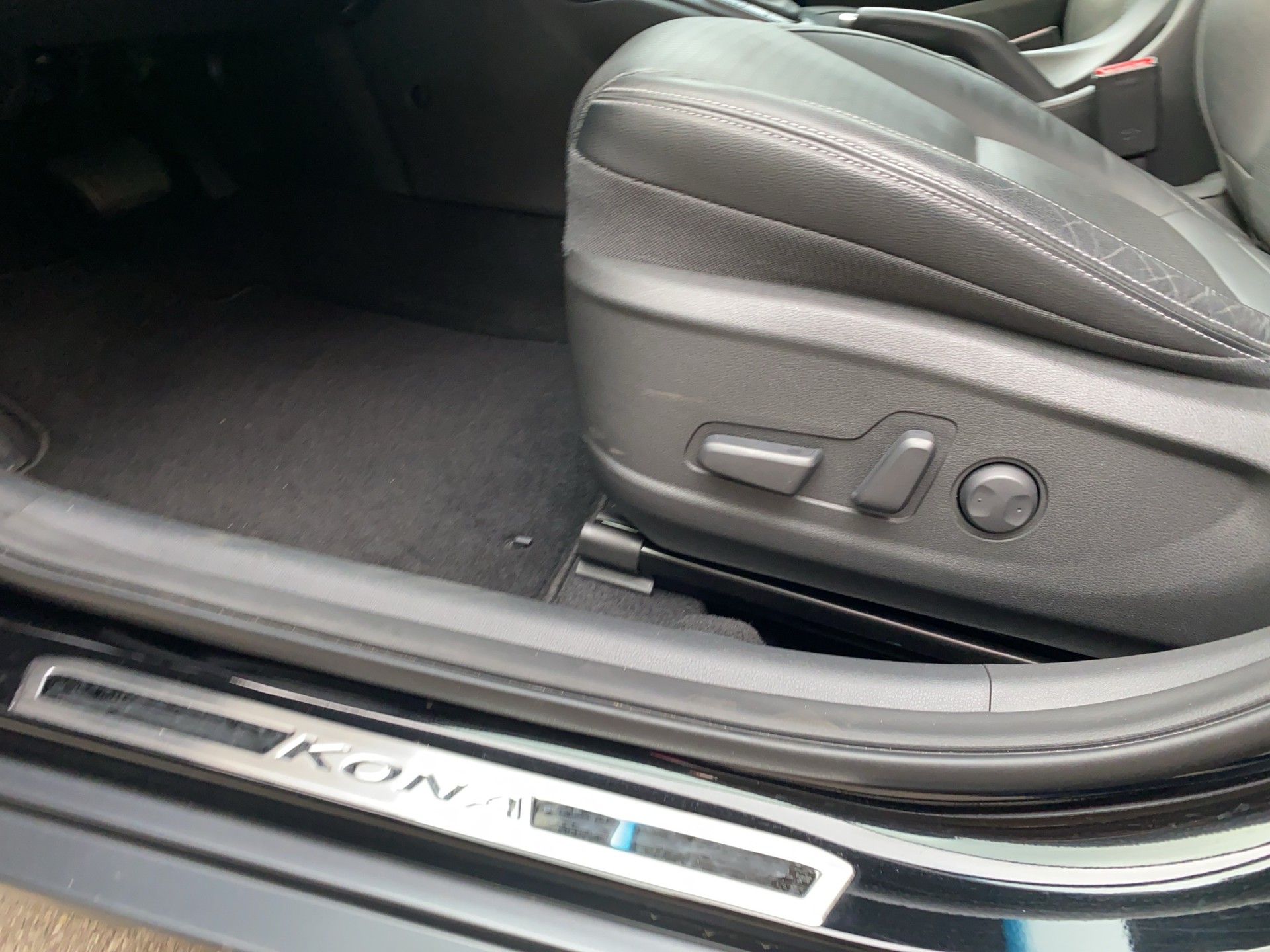 HYUNDAI Kona 1.6 T-GDi Launch 4WD DCT-image-19