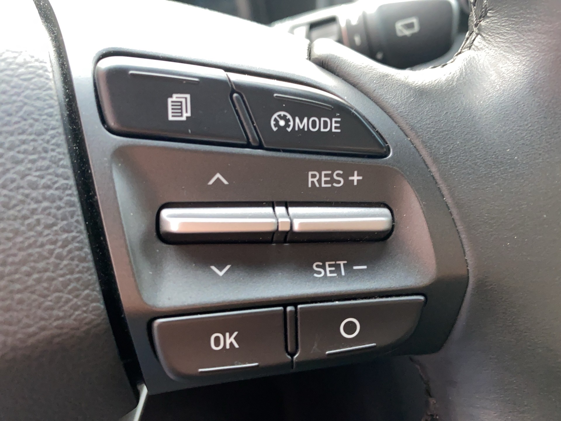 HYUNDAI Kona 1.6 T-GDi Launch 4WD DCT-image-10