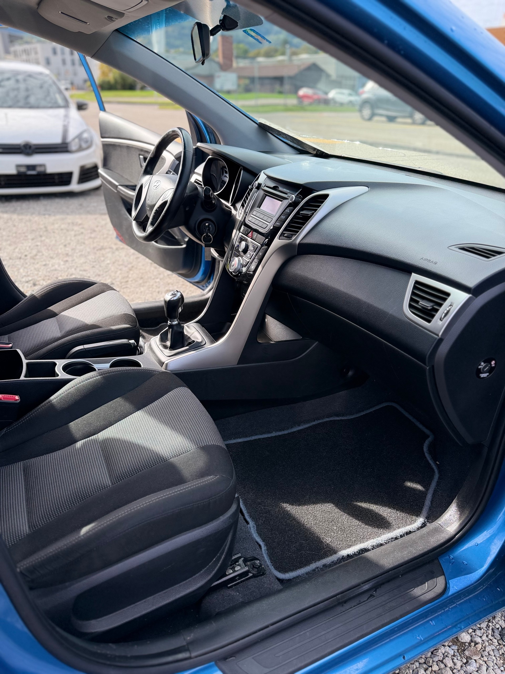 HYUNDAI i30 Wagon 1.6 CRDi Plena**Diesel**Handschalter**-image-12
