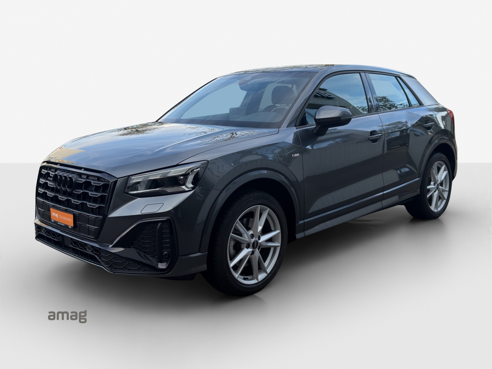 AUDI Q2 40 TFSI S line quattro S-tronic-image-0