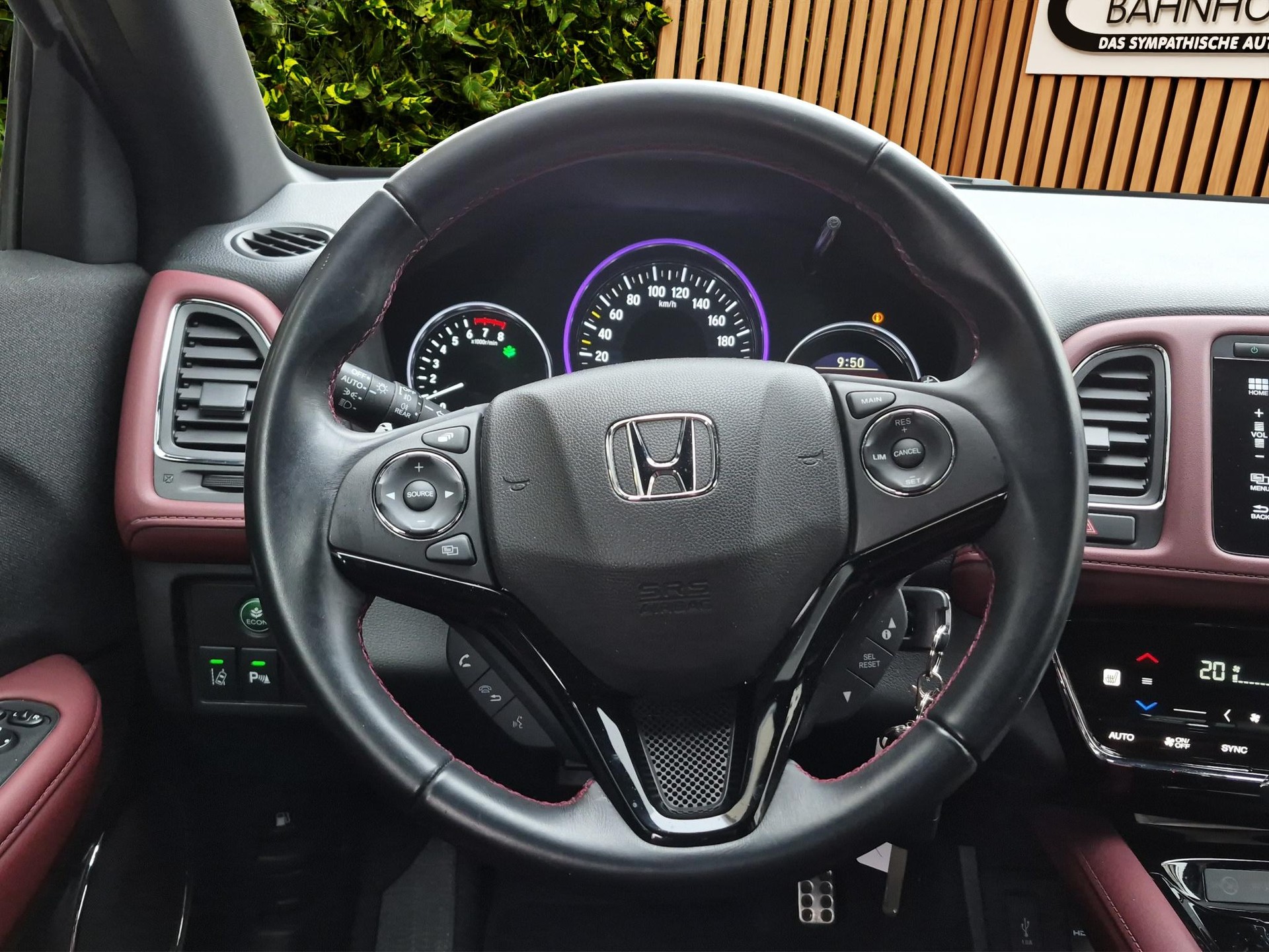 HONDA HR-V 1.5 VTEC Turbo-image-9