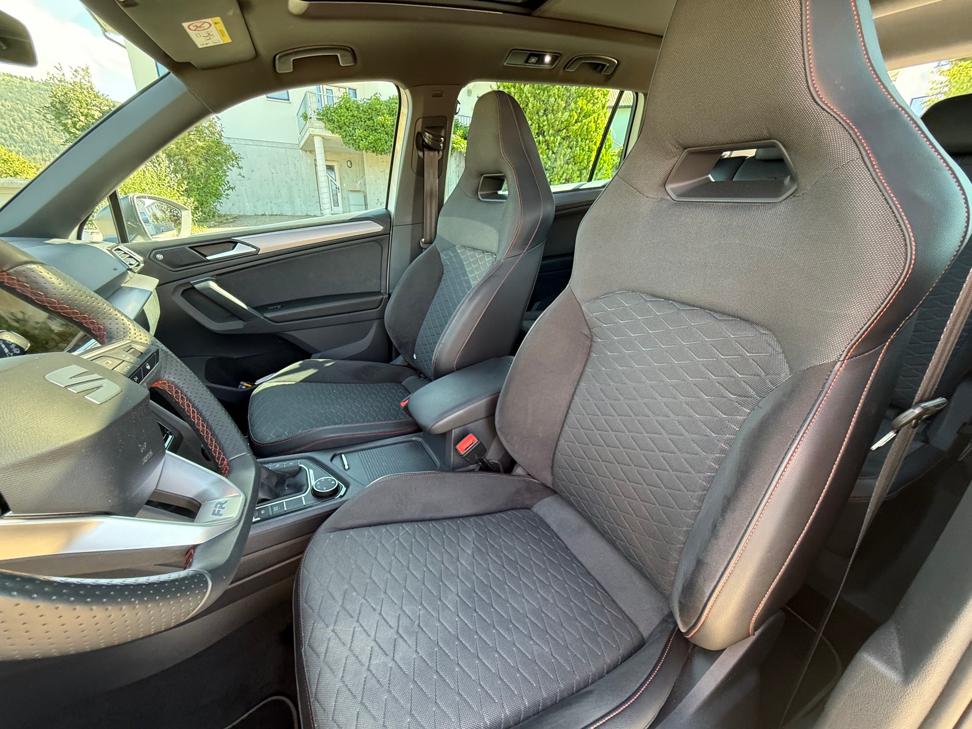 SEAT Tarraco 2.0TSI Hola FR 4Drive DSG/ 7places / Crochet /Toit panoramique-image-12