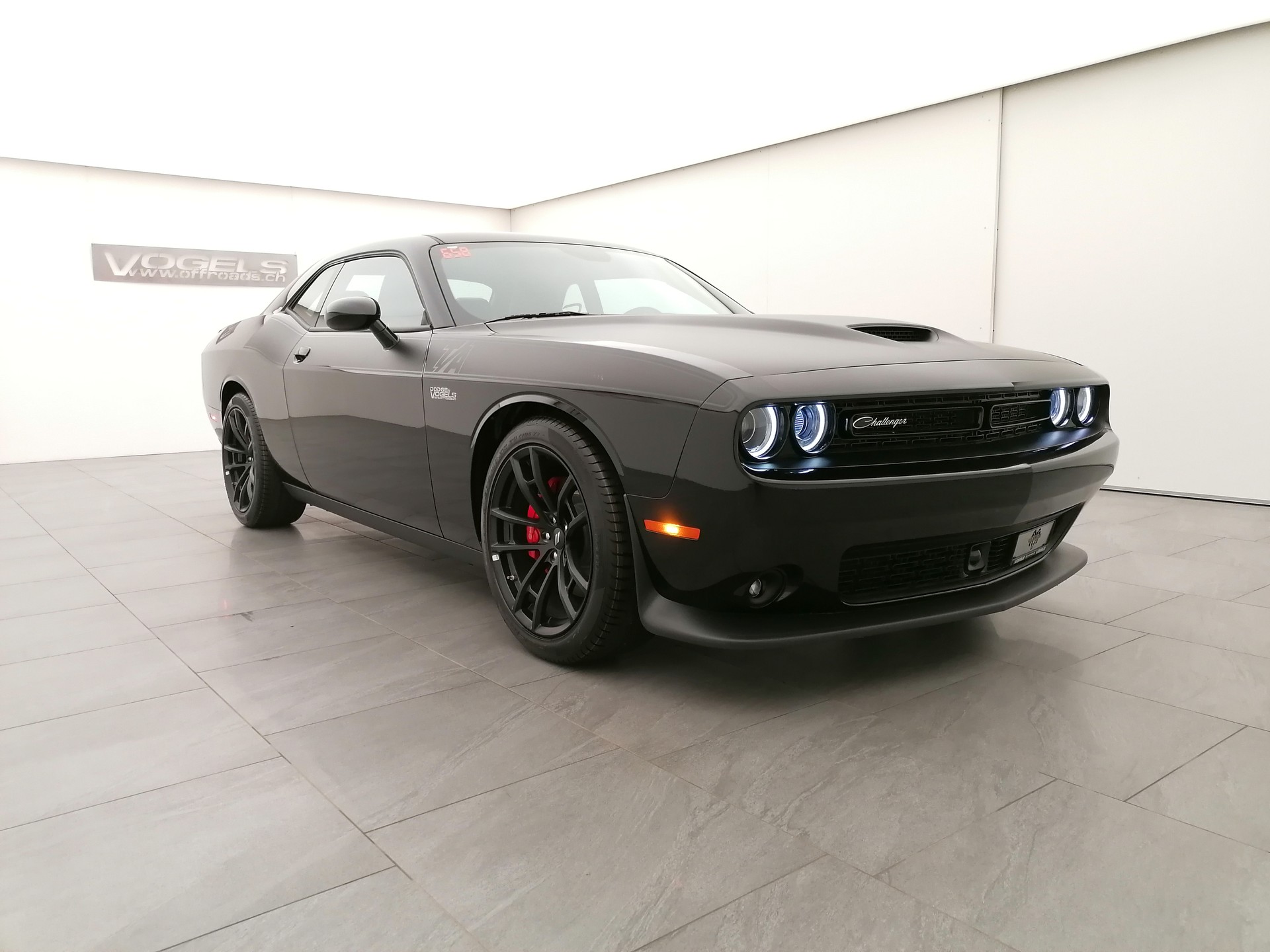 DODGE Challenger T/A 5.7-image-2