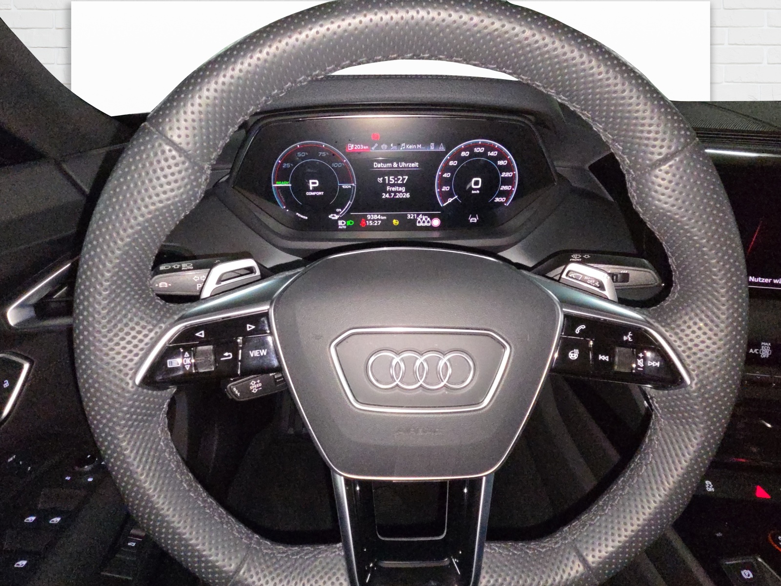 AUDI e-tron GT quattro-image-5