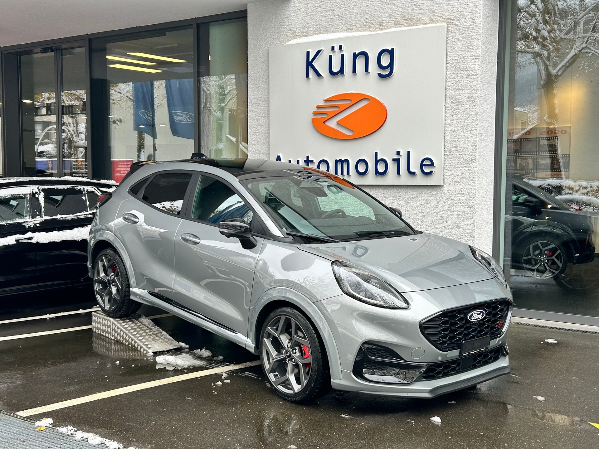 FORD Puma 1.0 MHEV ST Automat-image-0