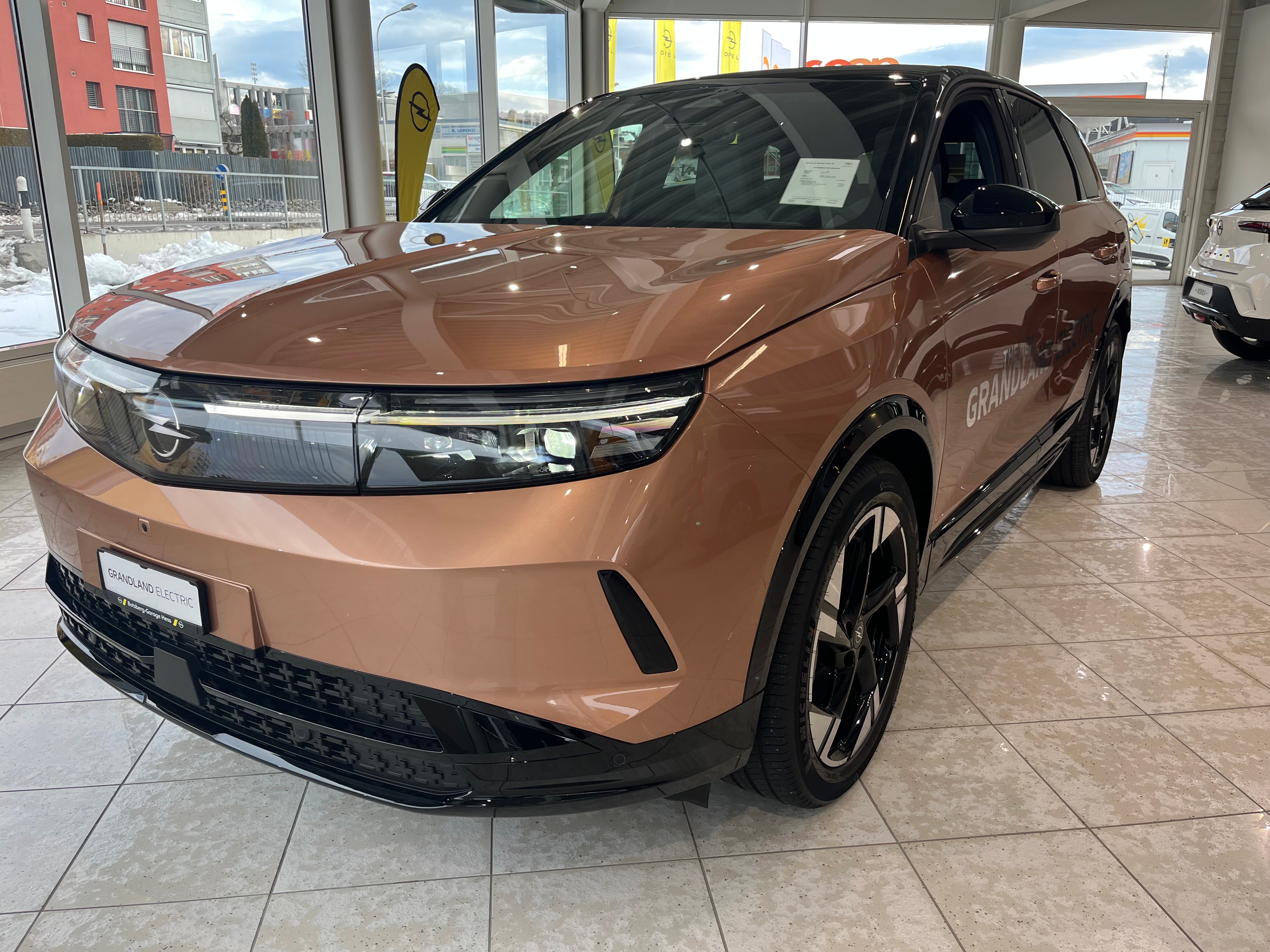 OPEL Grandland Elektro 73kWh GS (SUV / Geländewagen)