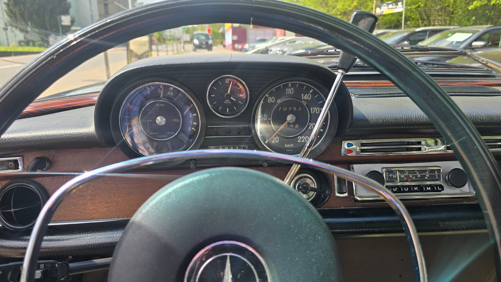 MERCEDES-BENZ 280 SE Veteran-image-10