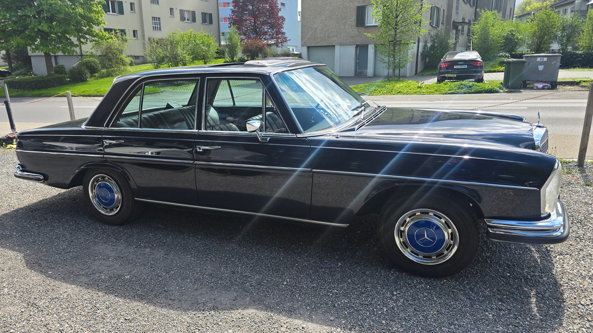 MERCEDES-BENZ 280 SE Veteran-showroom-element-1