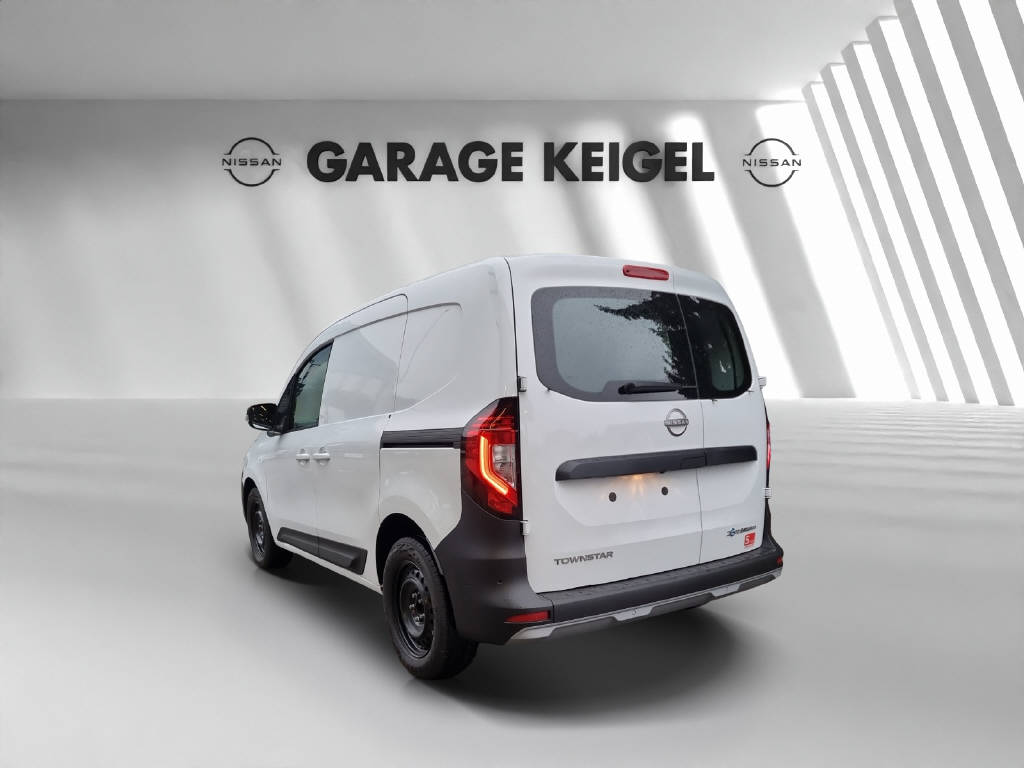 NISSAN Townstar Kaw. 2.2 t L1 EV45 22 kw N-Connecta-image-2