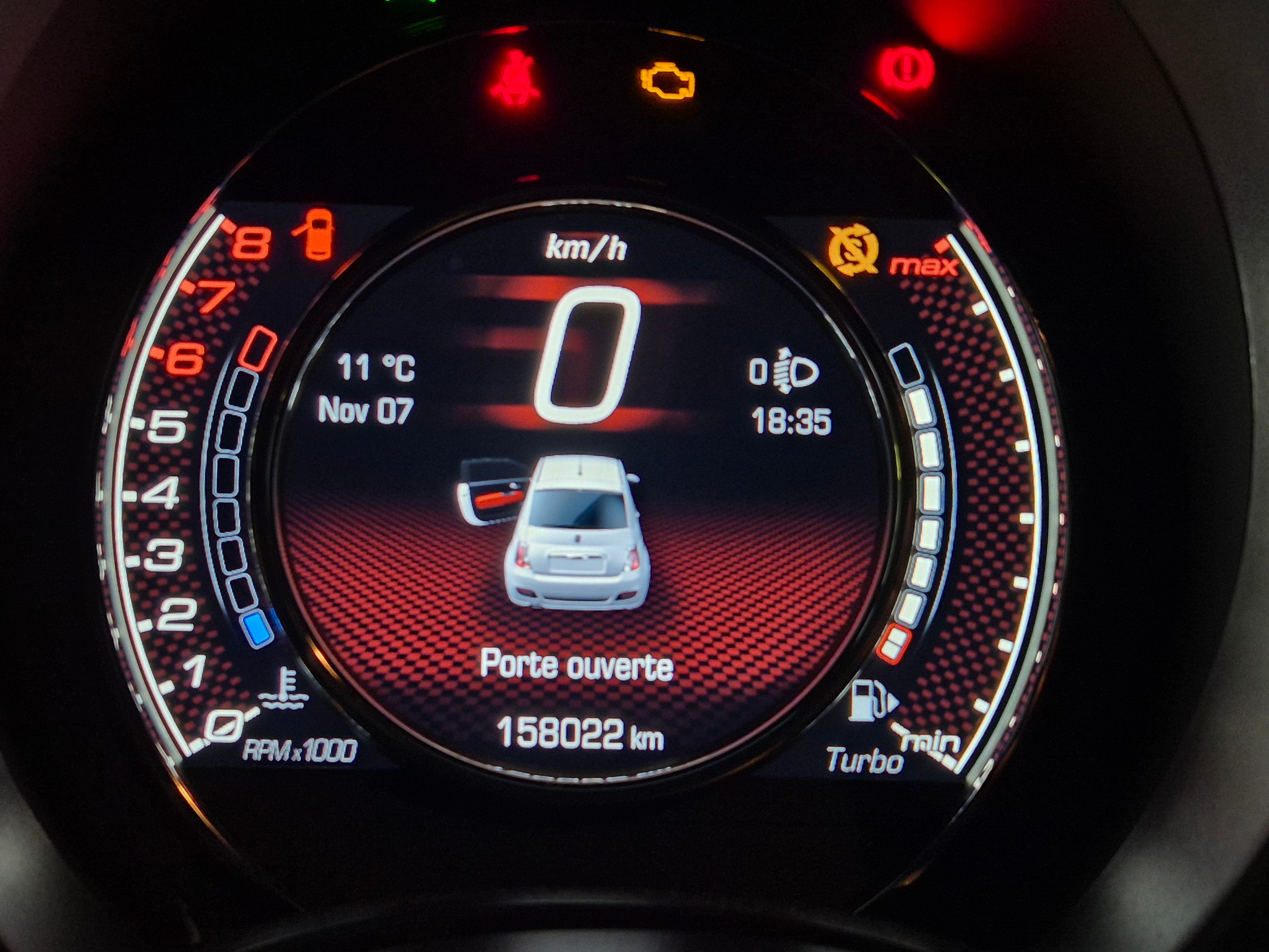 FIAT 500C 0.9 Twinair Turbo Lounge-image-11