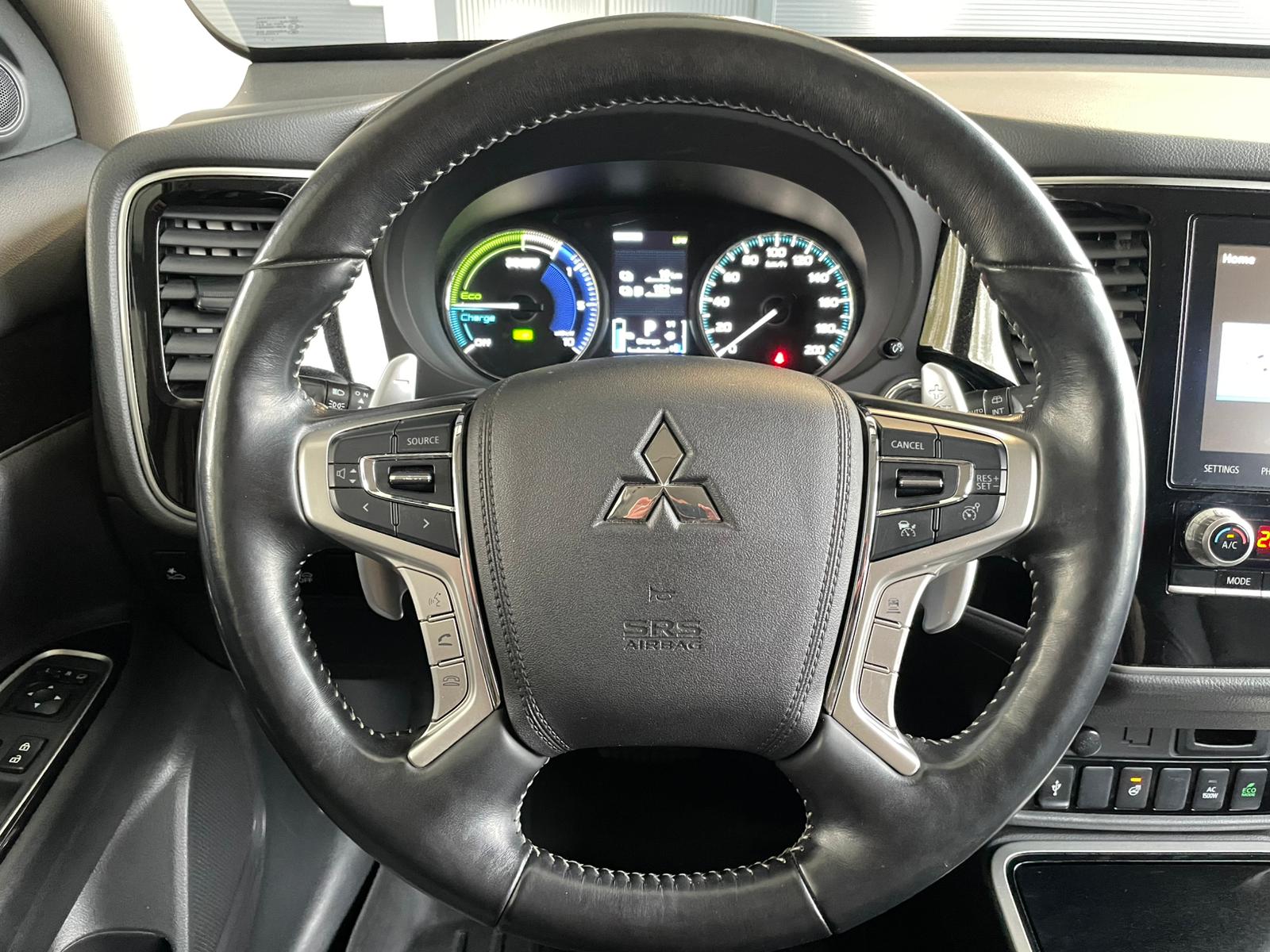 MITSUBISHI Outlander 2.4 PHEV Diamond-image-7