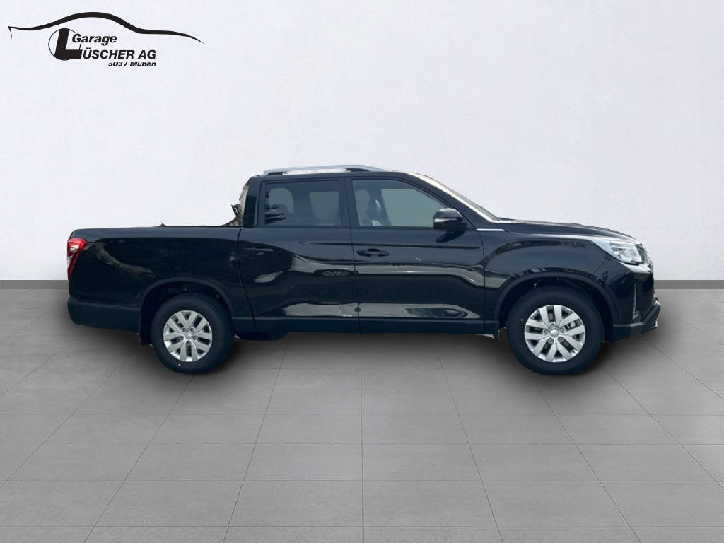 KGM-SsangYong Musso Grand 2.2 e-XDI Titanium-showroom-element-3