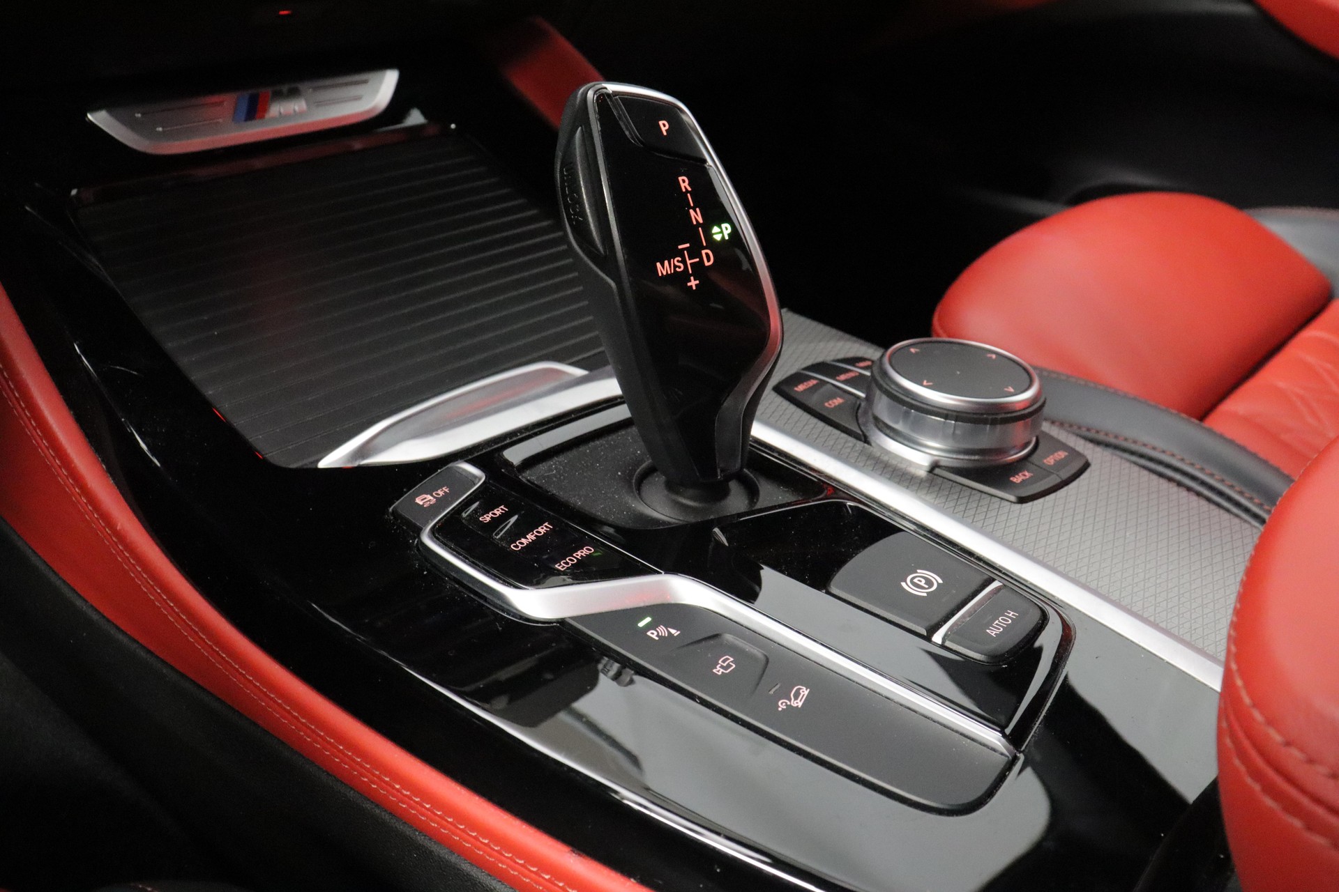 BMW X4 M40d-image-14