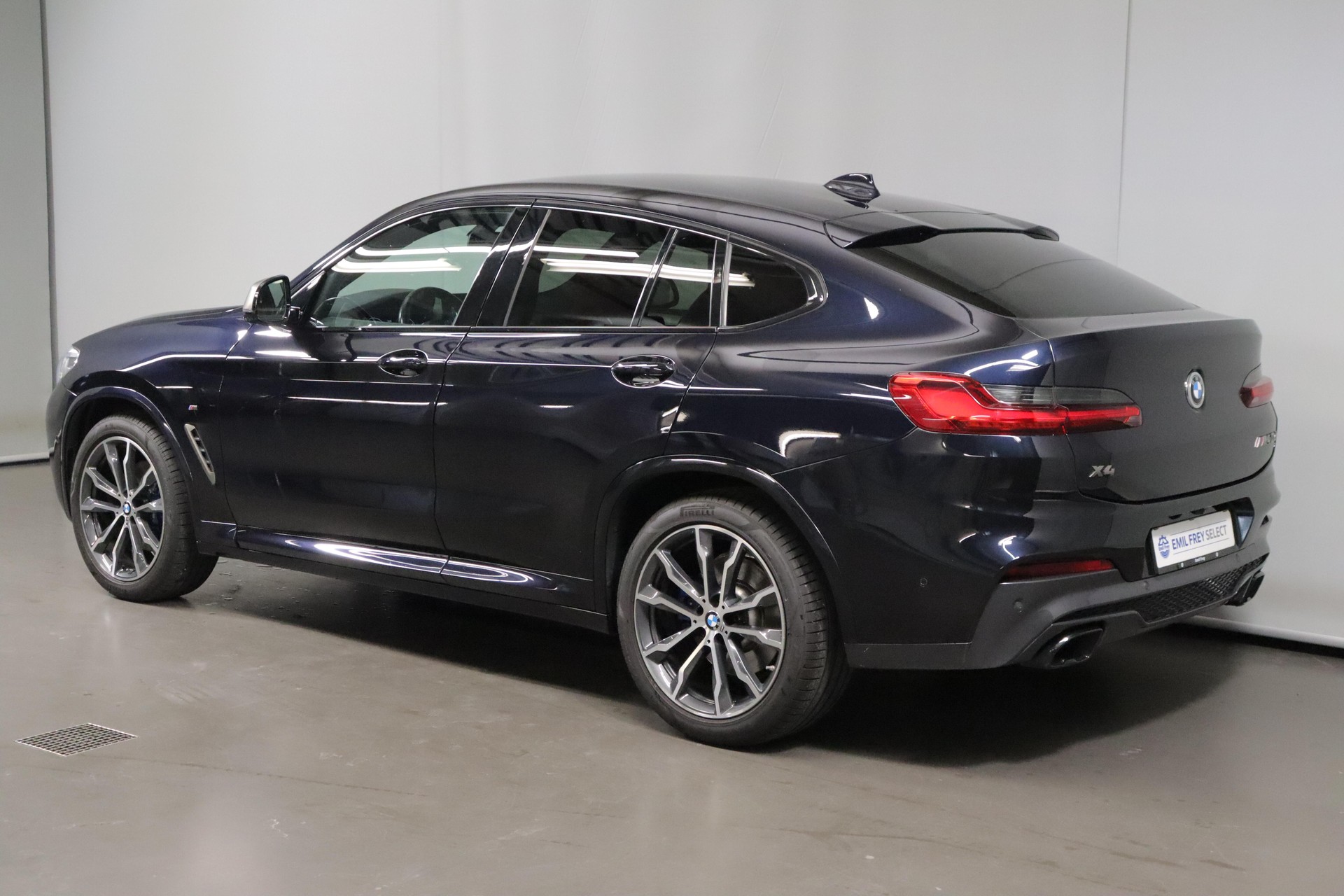 BMW X4 M40d-image-10