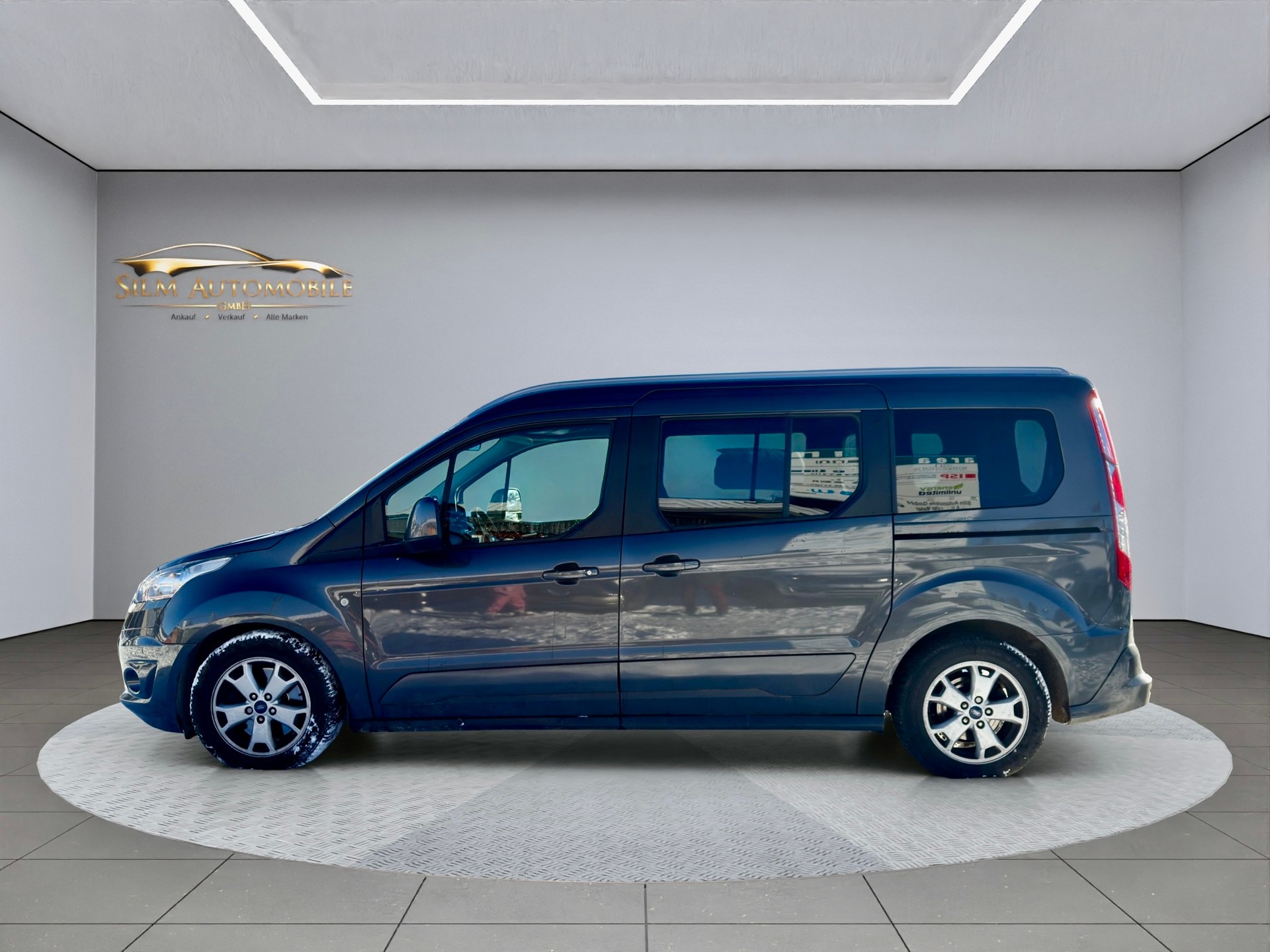 FORD Grand Tourneo Connect 1.6 SCTi Titanium Automatic, 7 Plätze, Panoramadach-image-3