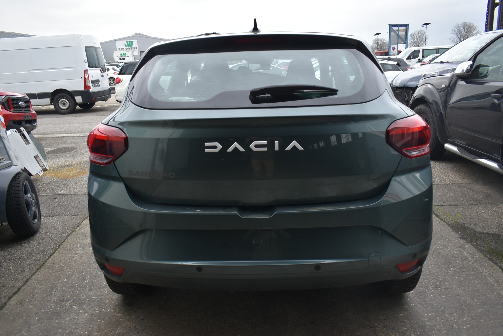 DACIA Sandero TCe 90 Expression CVT-image-6
