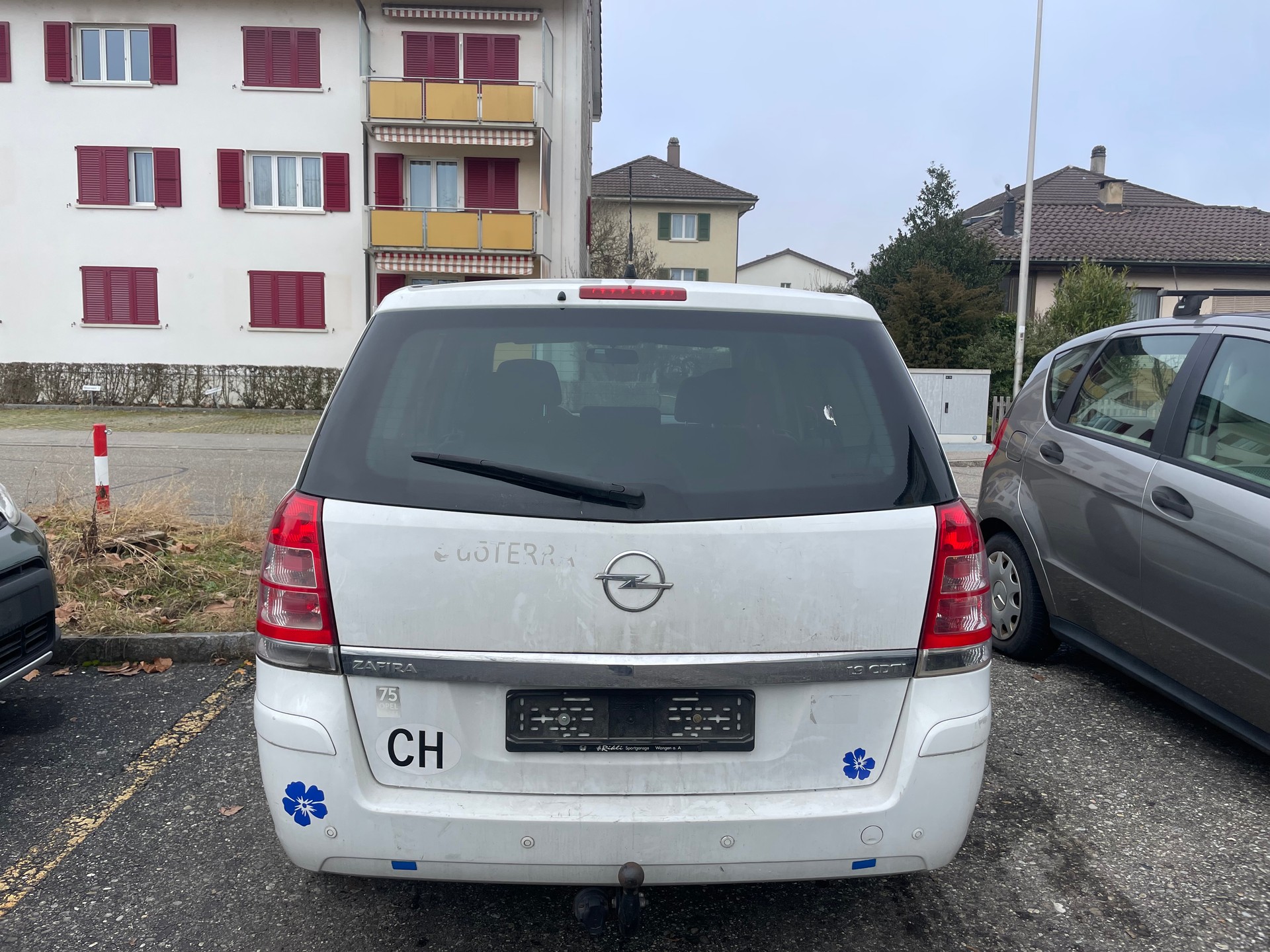 OPEL Zafira 1.9 CDTI Edition Automatic-image-3