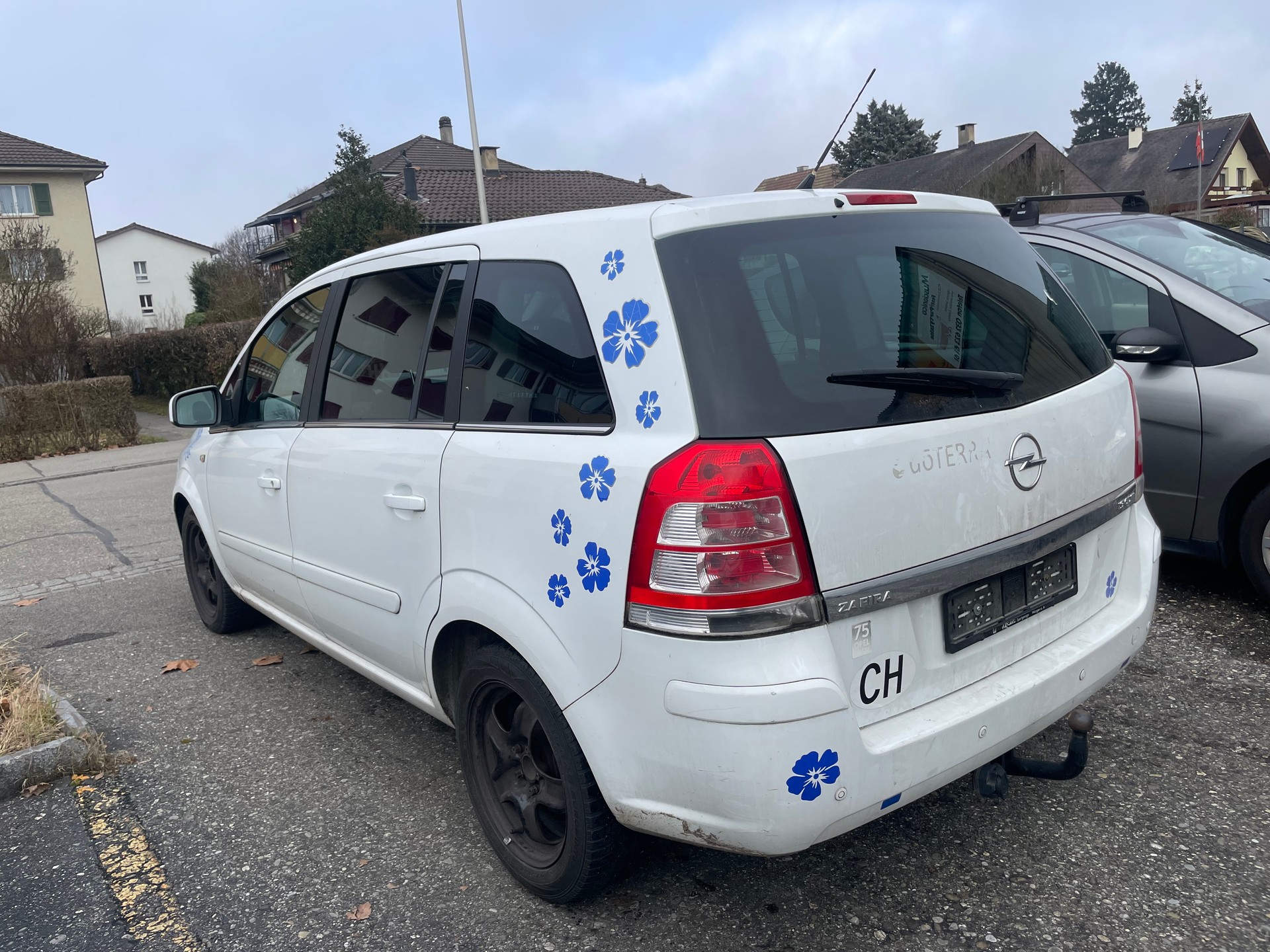 OPEL Zafira 1.9 CDTI Edition Automatic-image-5