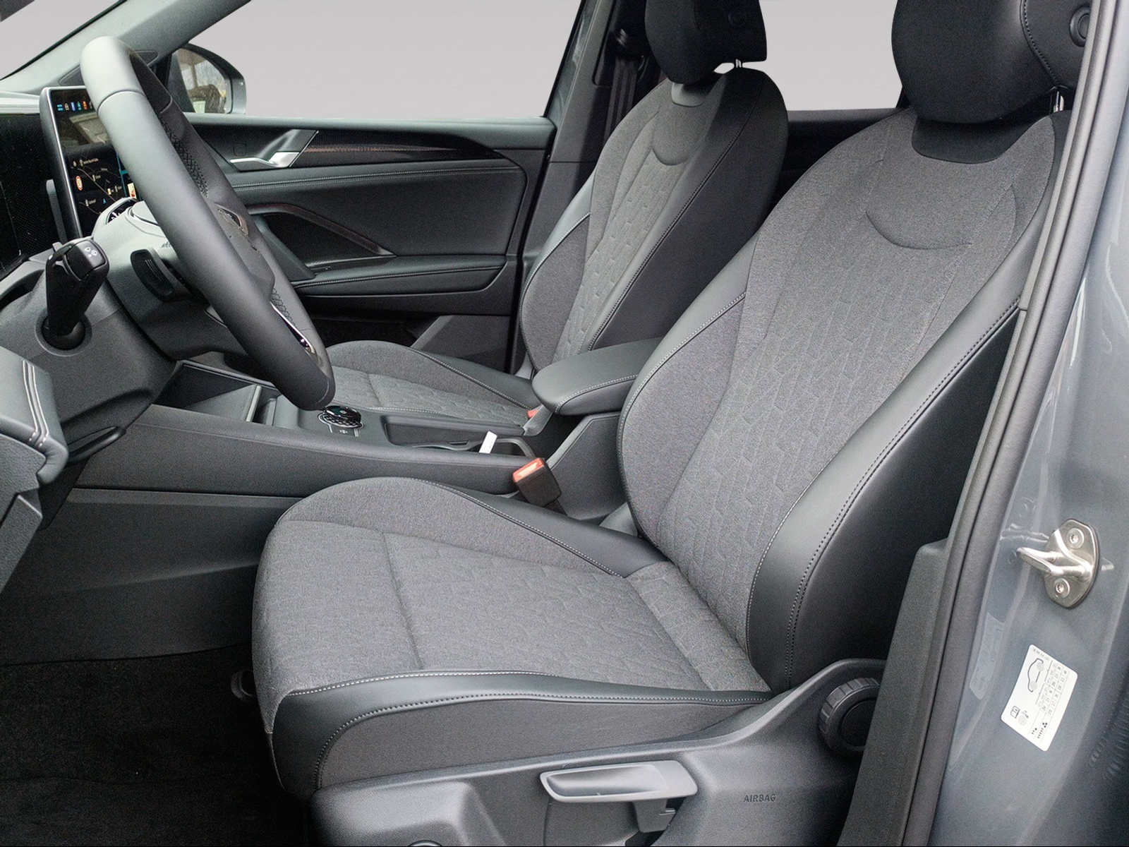 VW Tiguan 1.5 TSI evo2 eHybrid Life DSG-image-7
