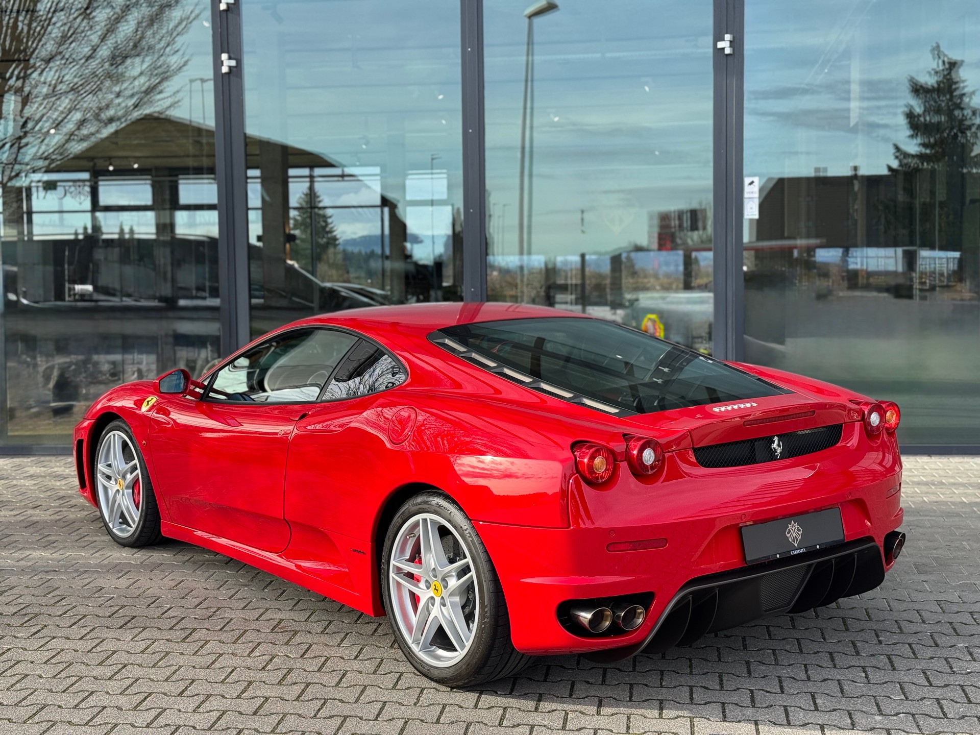 FERRARI F430-showroom-element-3