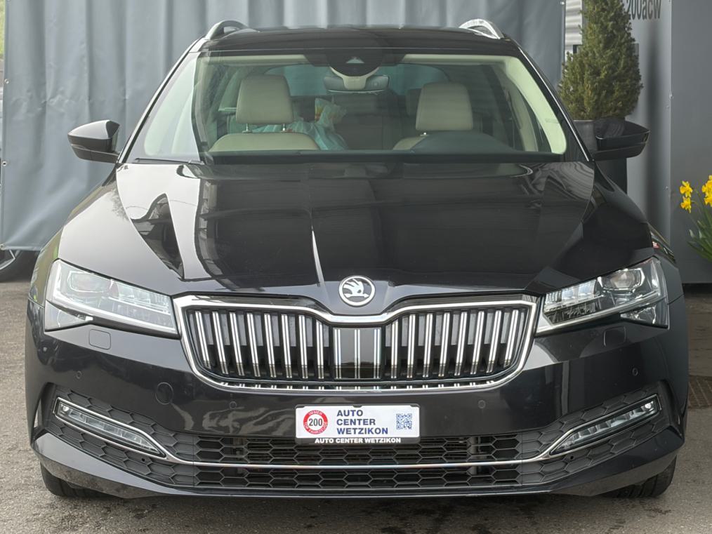 SKODA Superb Combi 2.0 TSI Style DSG-image-0