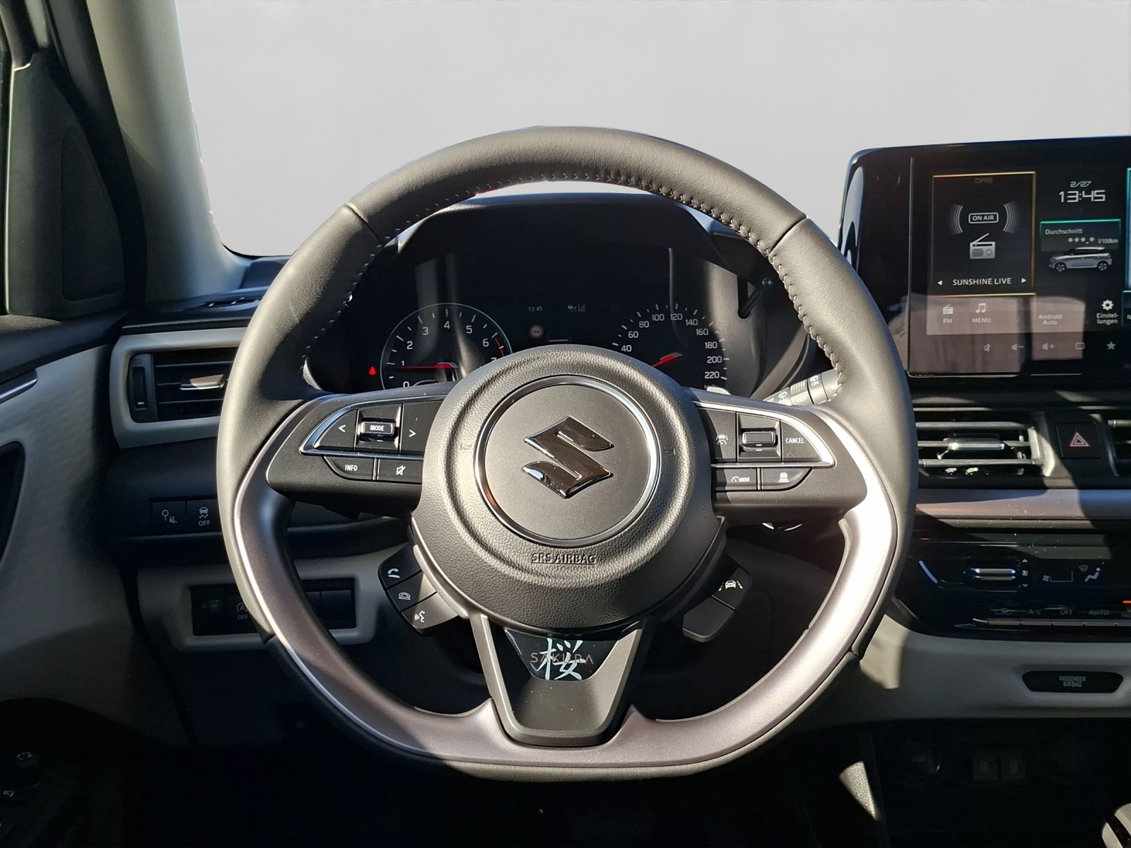 SUZUKI Swift 1.2 Sakura Top Hybrid-image-10
