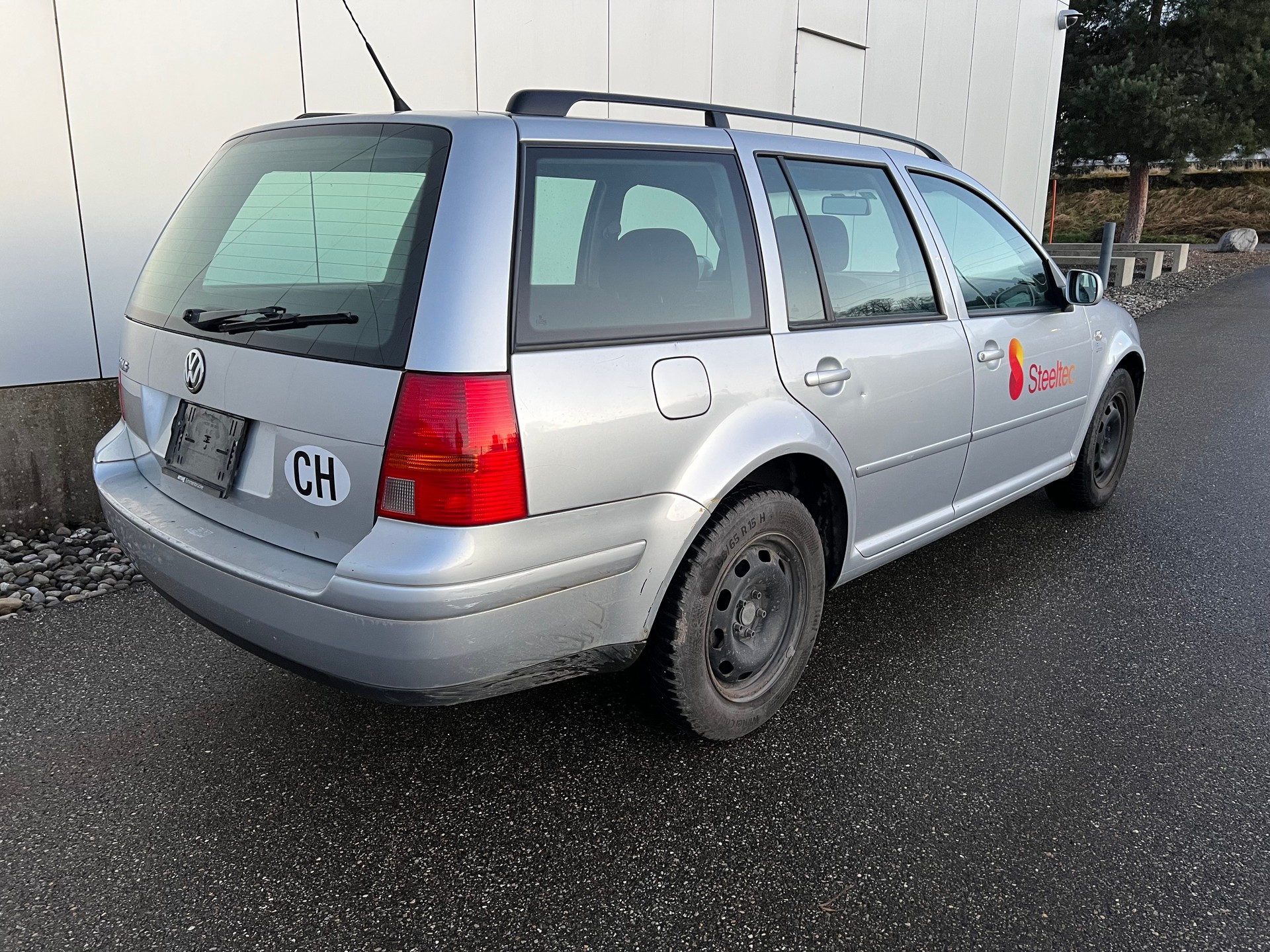 VW Golf Variant 1.6 16V Pacific-image-3