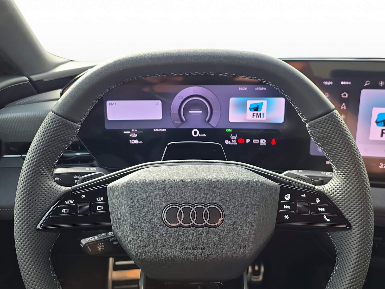 AUDI A6 Avant e-tron quattro-image-4