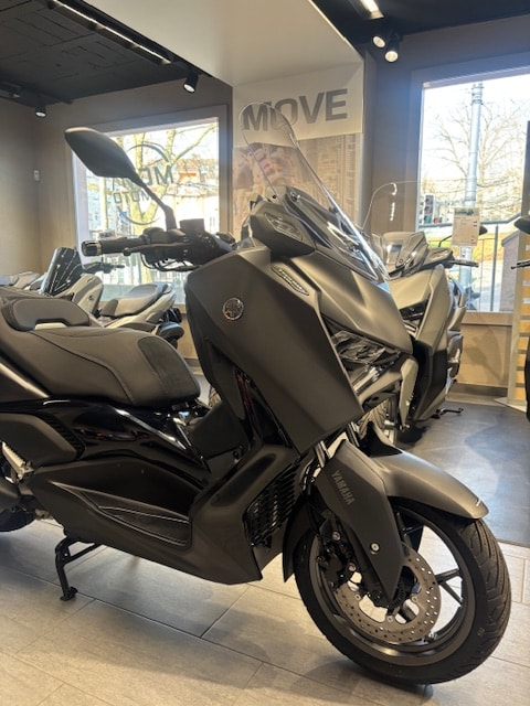 YAMAHA X-Max YP 125 Tech Max+-showroom-element-3
