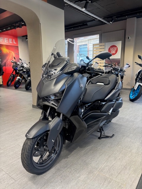 YAMAHA X-Max YP 125 Tech Max+