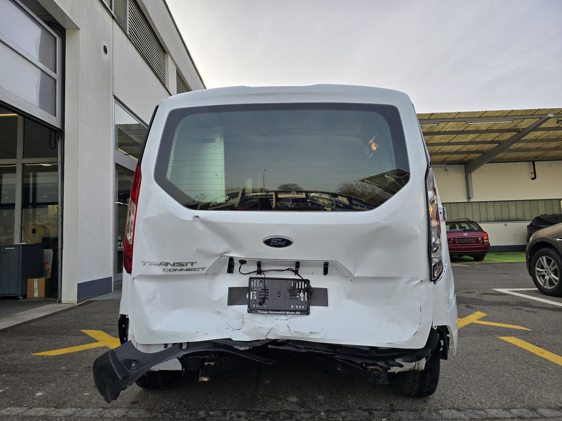 FORD Transit Connect Van T230 1.0 EcoBoost Active-image-5