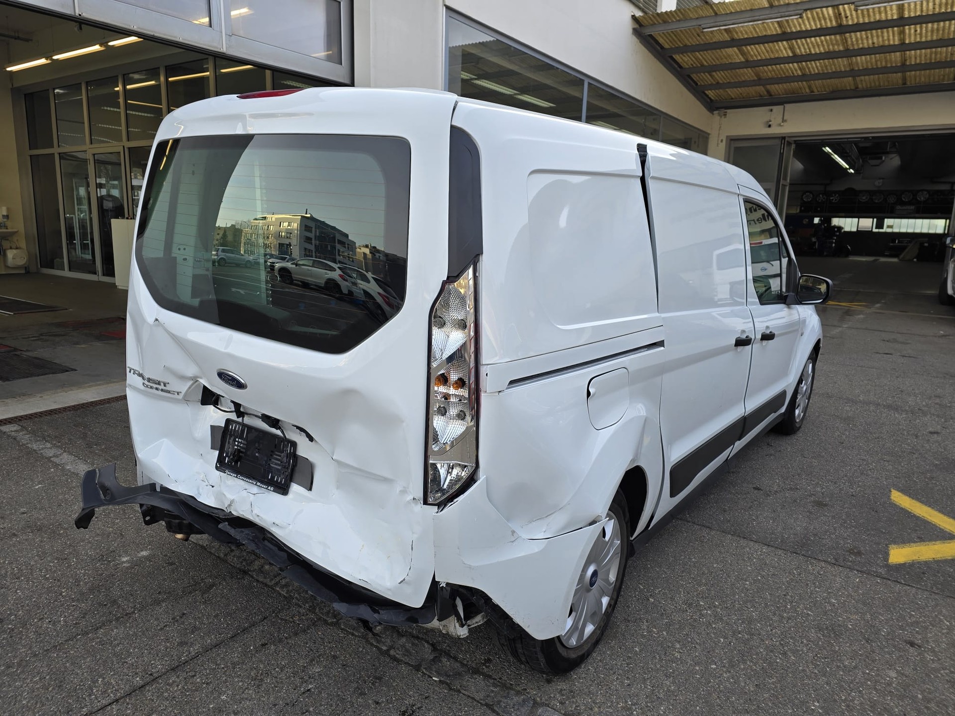 FORD Transit Connect Van T230 1.0 EcoBoost Active-image-7